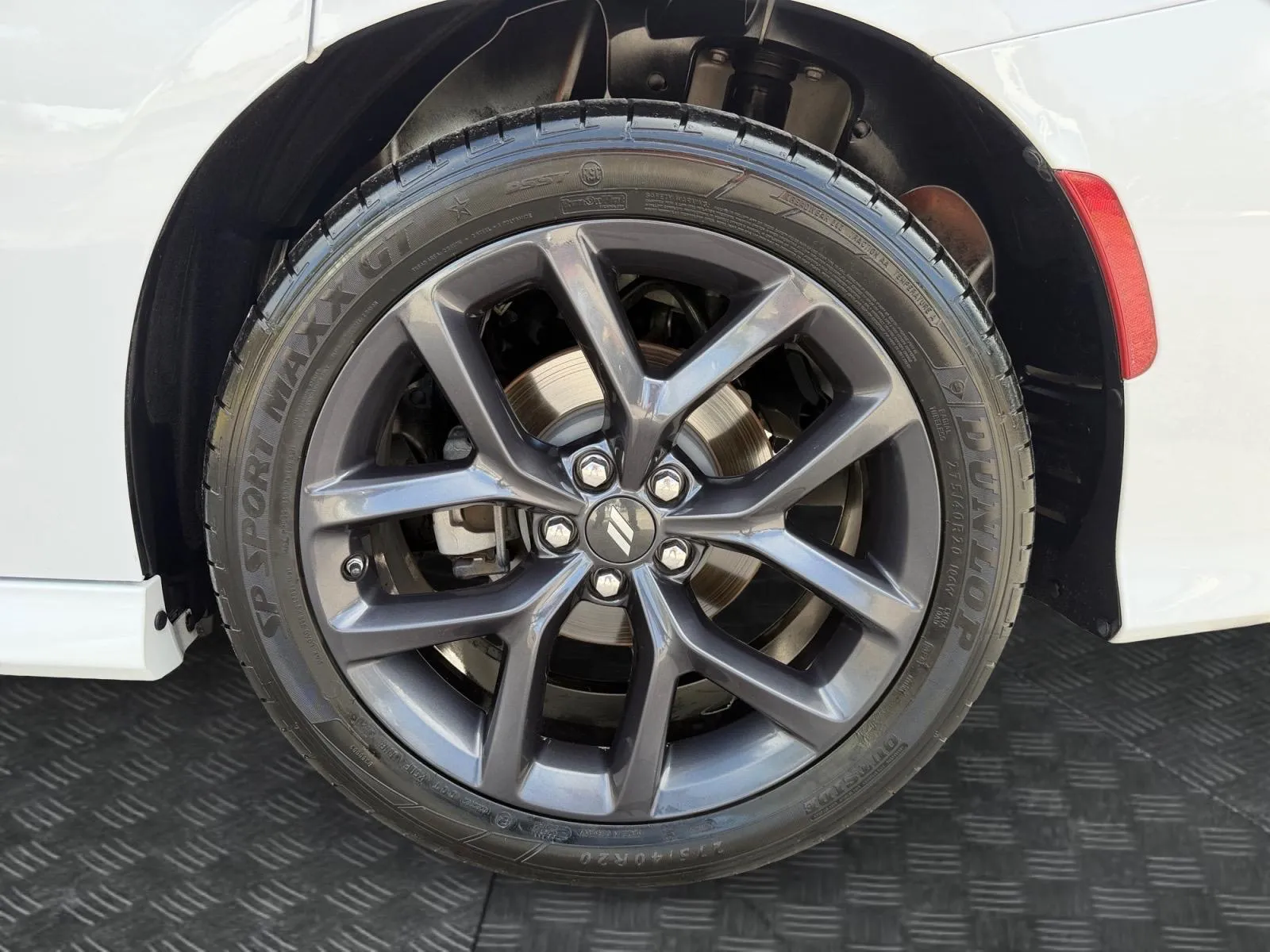 Dodge Charger photo 15