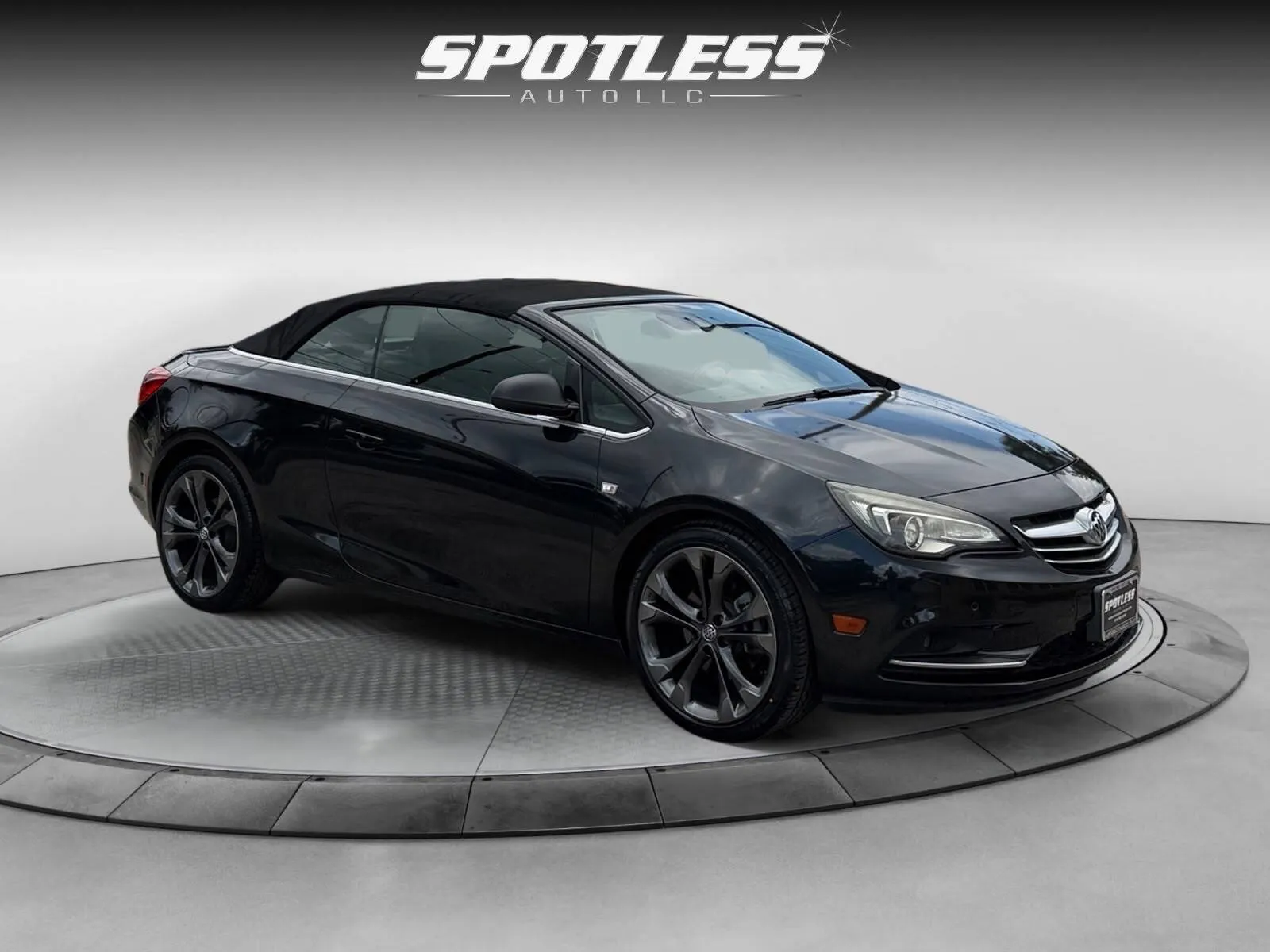 Buick Cascada photo 13