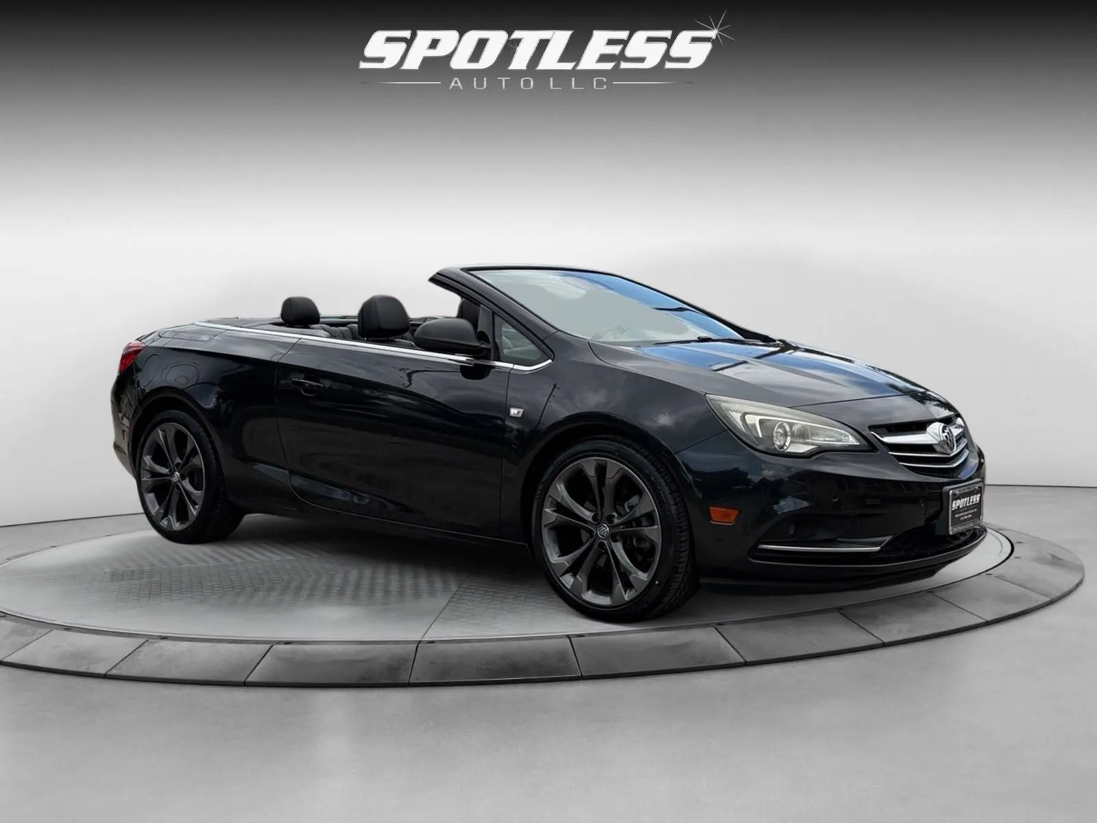 Buick Cascada photo 11