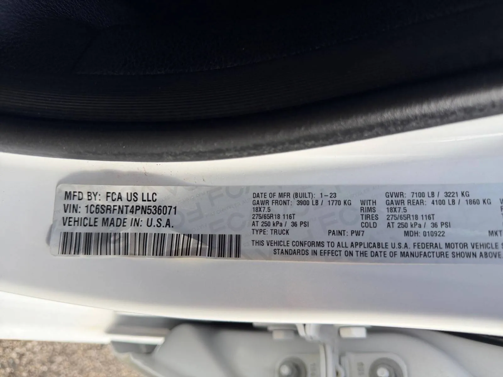 Ram 1500 photo 18