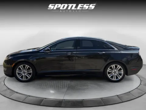More photos of 2014 Lincoln MKZ Hybrid at Spotless Auto San Pedro, TX
