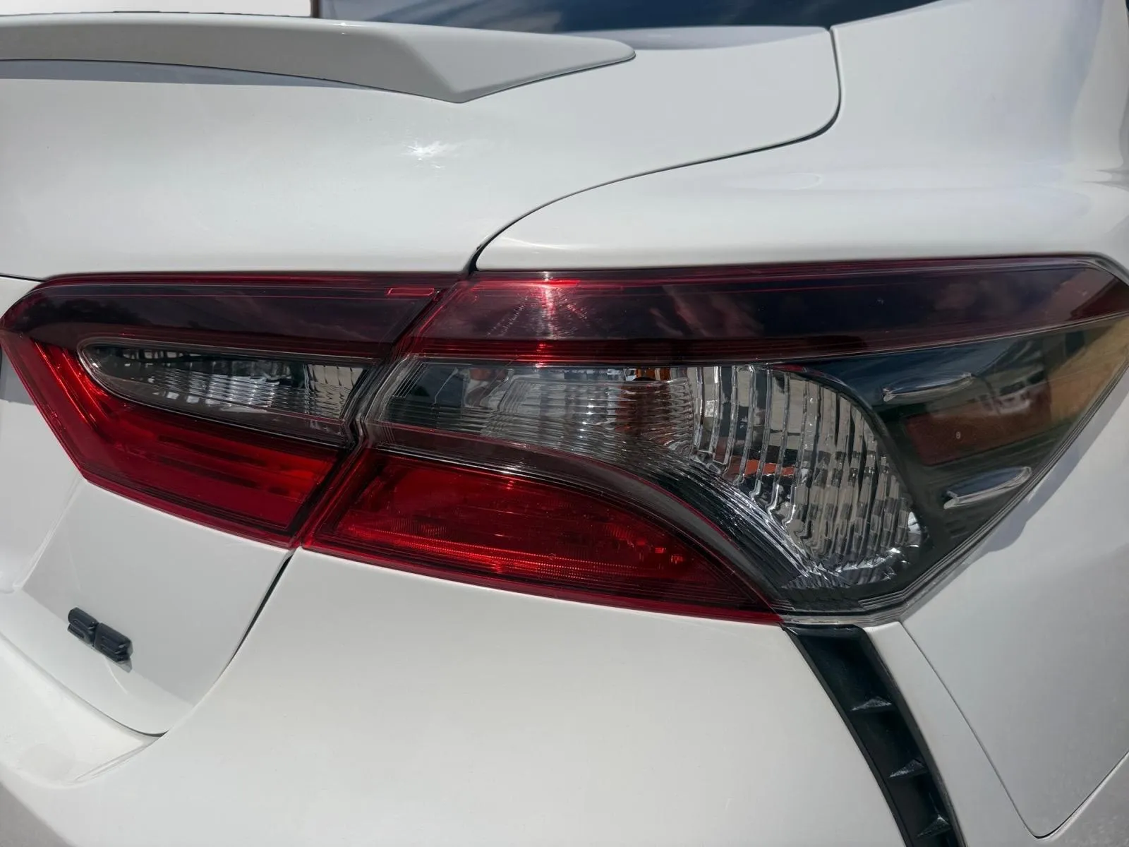 Toyota Camry photo 13