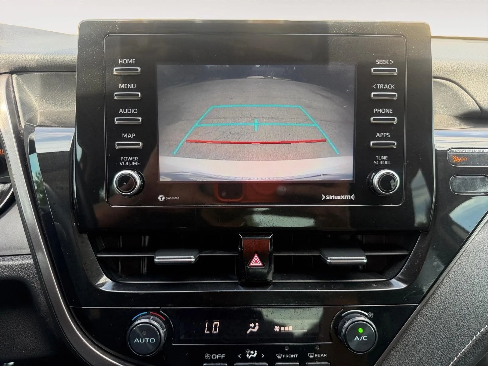 Toyota Camry photo 26