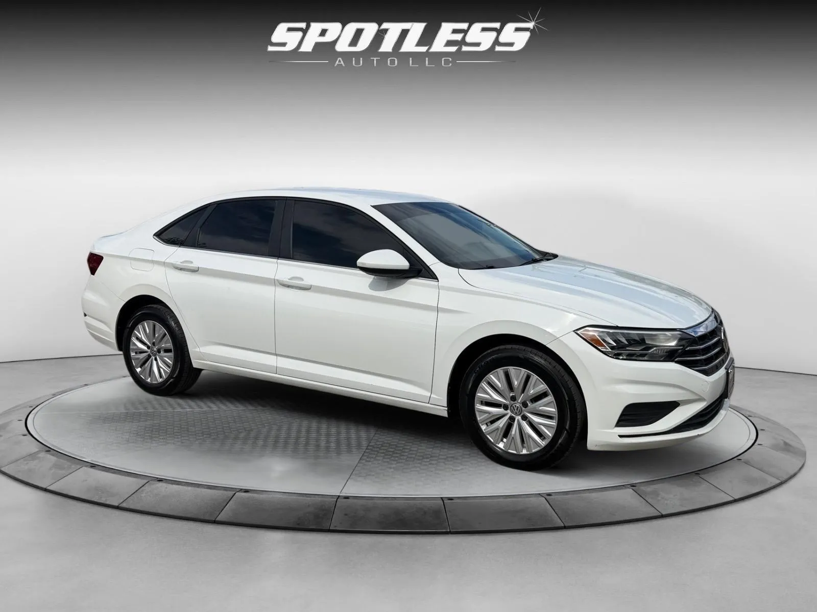 Volkswagen Jetta photo 11