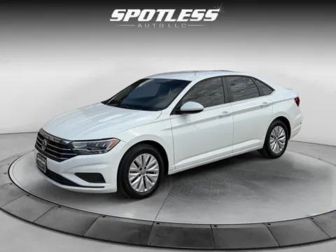 White 2019 Volkswagen Jetta S for sale in San Antonio, TX