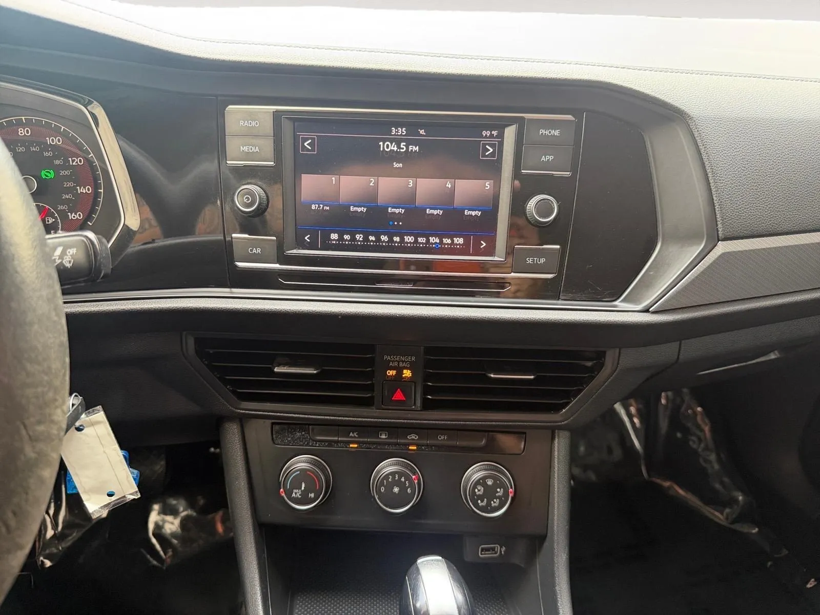 Volkswagen Jetta photo 25
