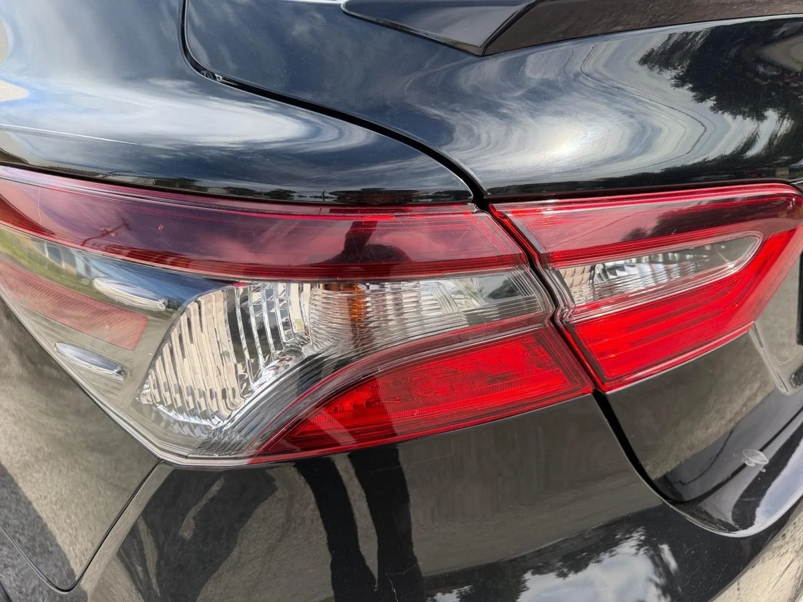 Toyota Camry photo 14