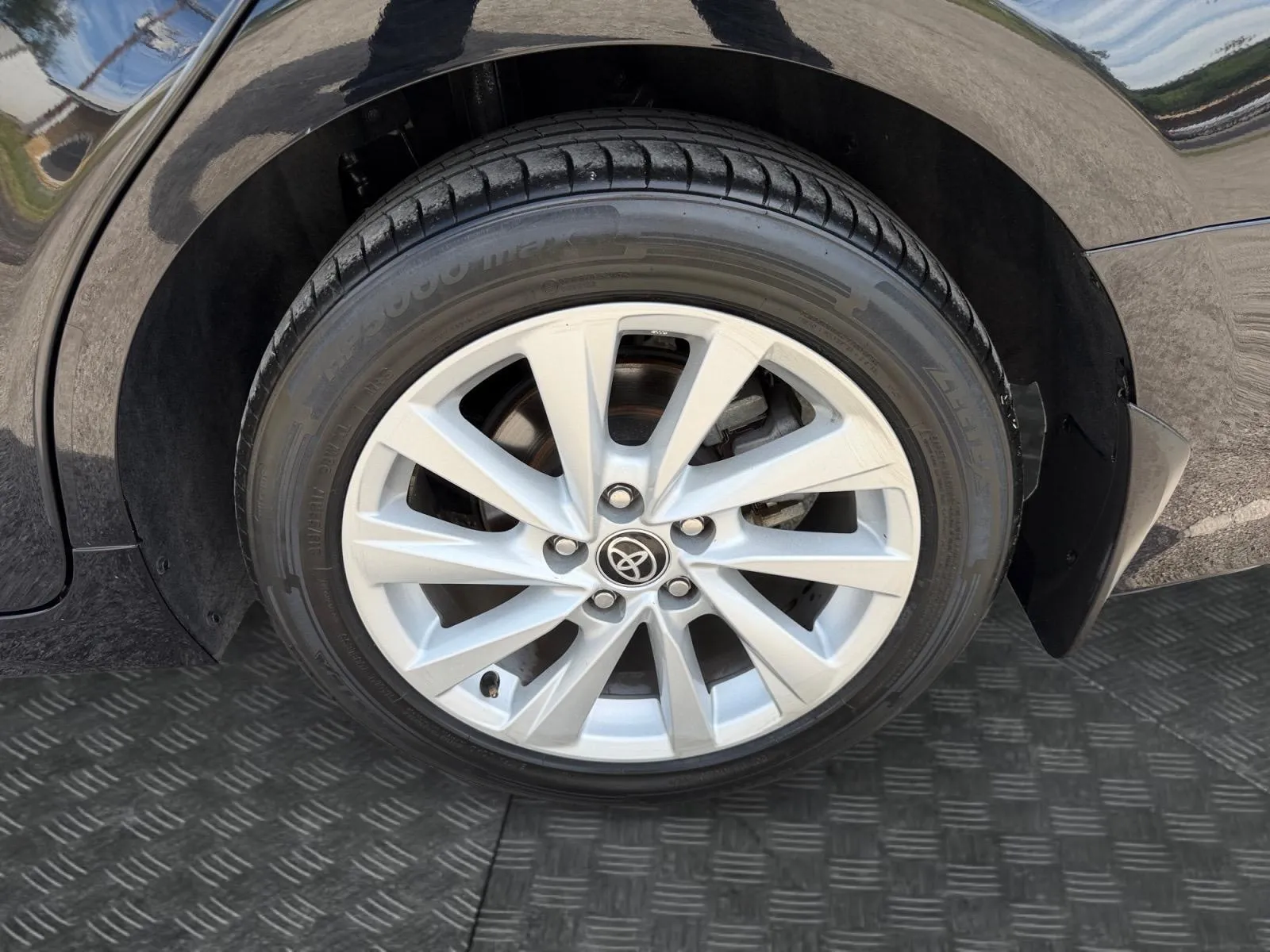 Toyota Camry photo 15