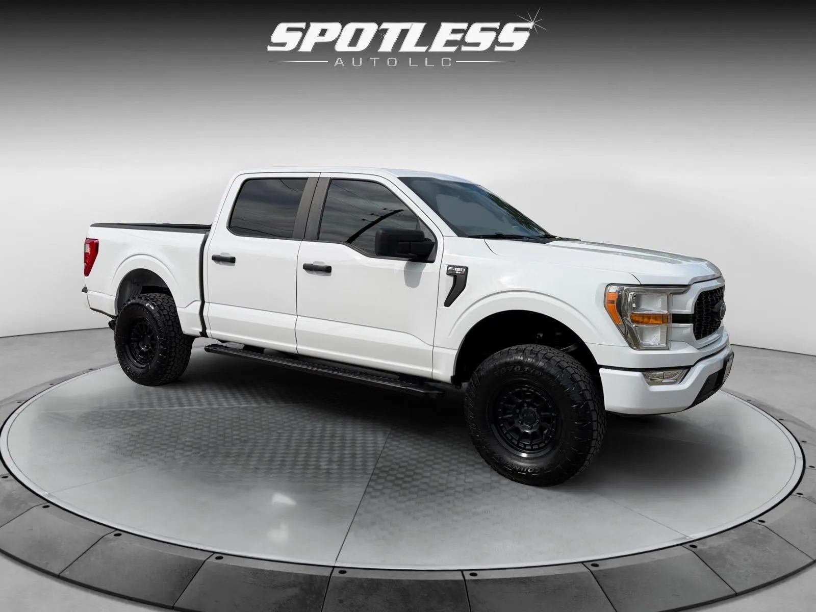 Ford F-150 photo 7