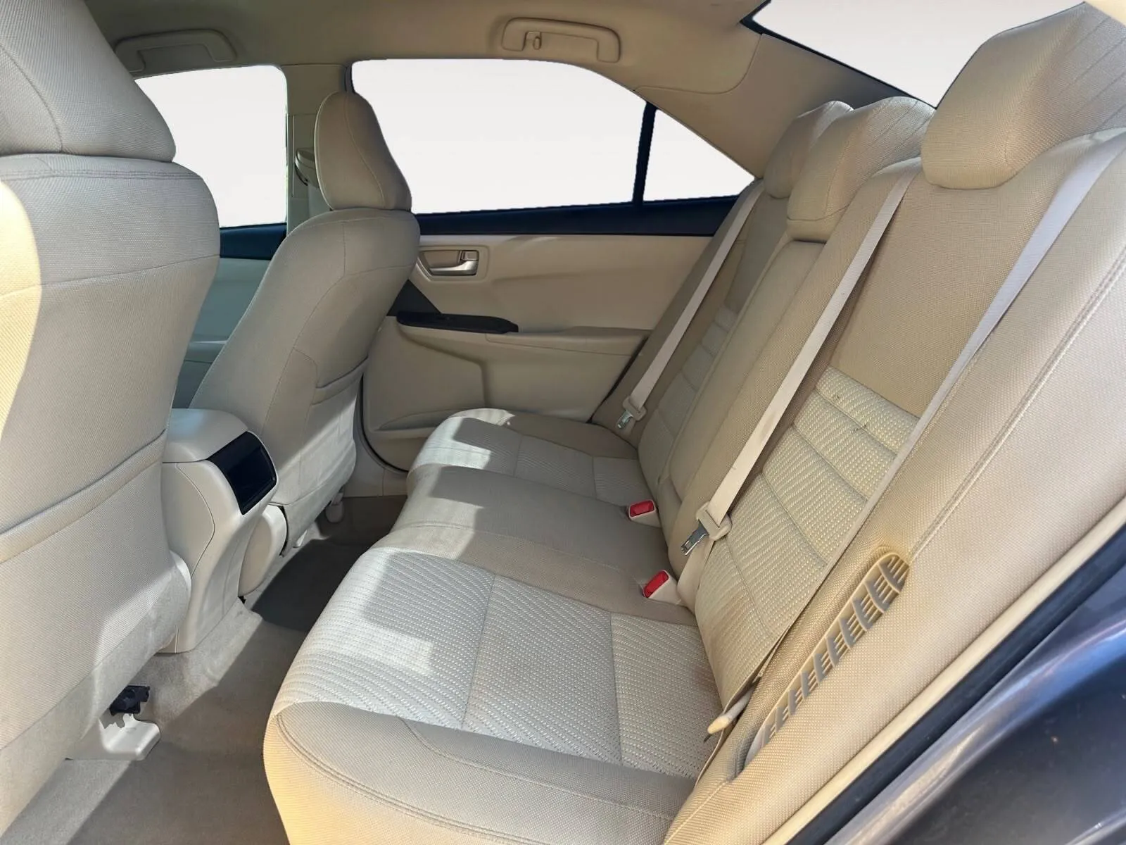 Toyota Camry photo 23