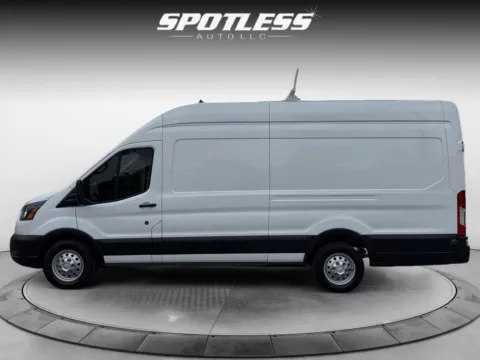 More photos of 2023 Ford Transit 350 HD at Spotless Auto San Pedro, TX