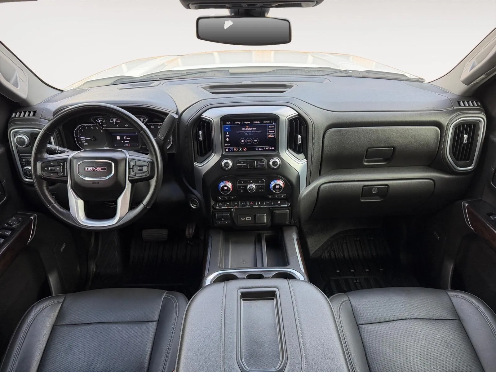 GMC Sierra photo 20