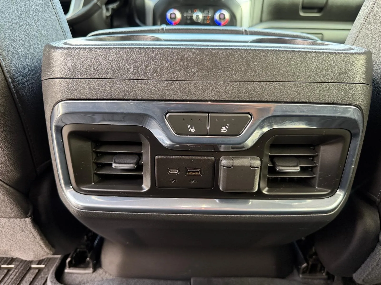 GMC Sierra photo 27