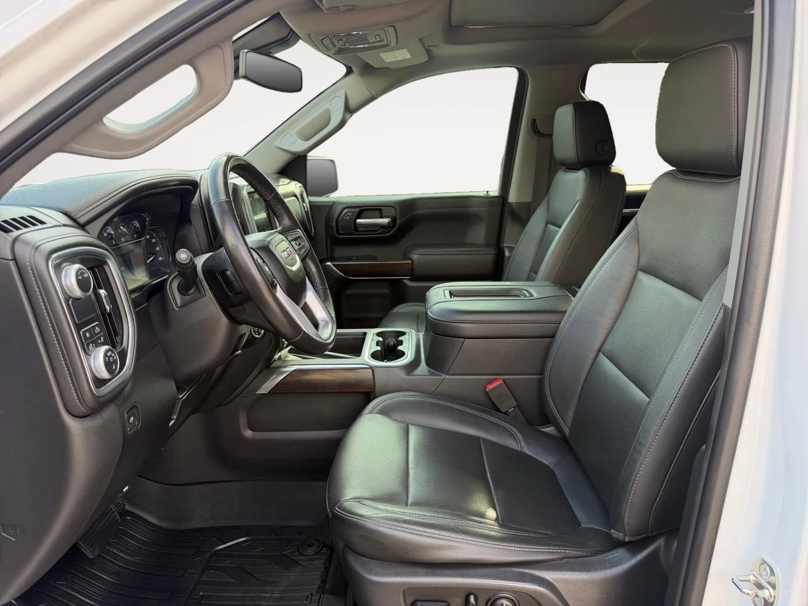 GMC Sierra photo 19