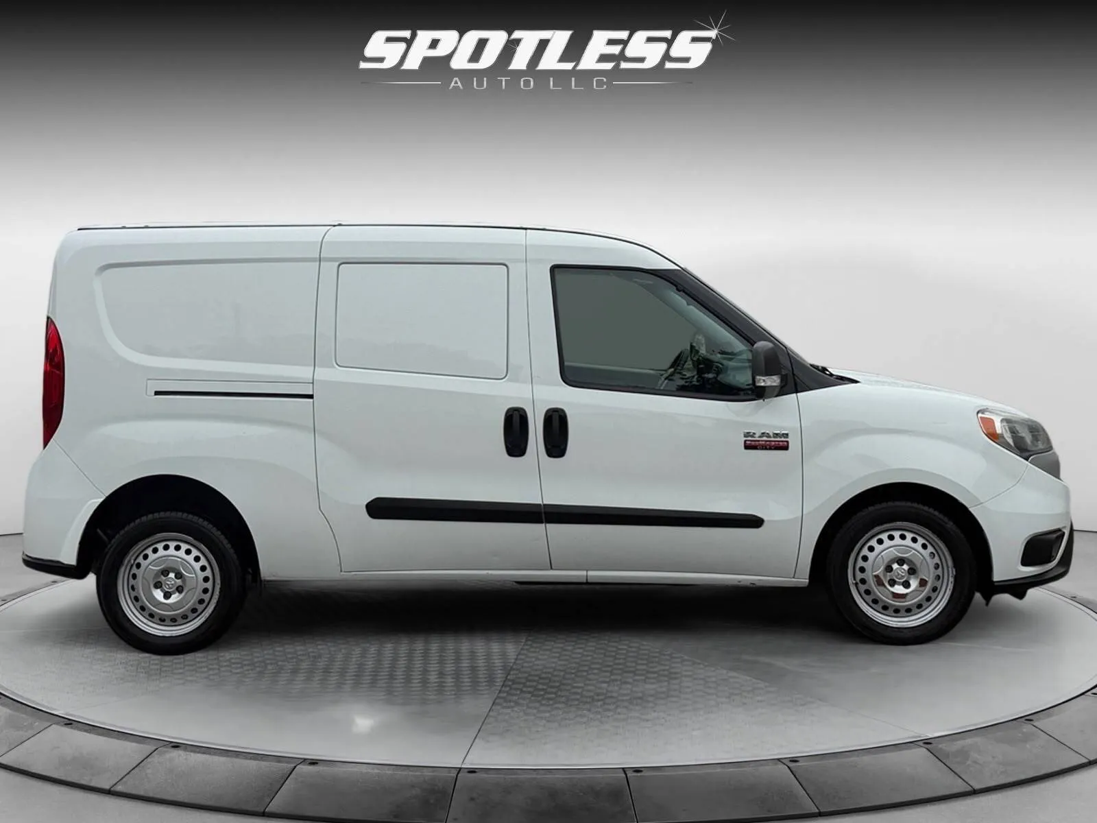 Ram Promaster City photo 8