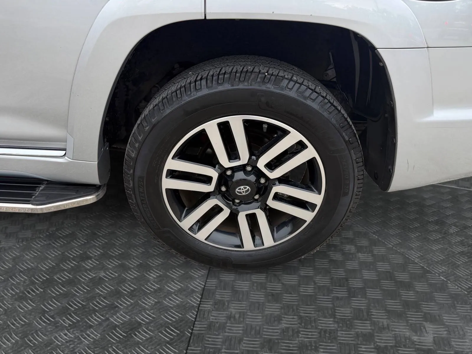 Toyota 4Runner photo 14
