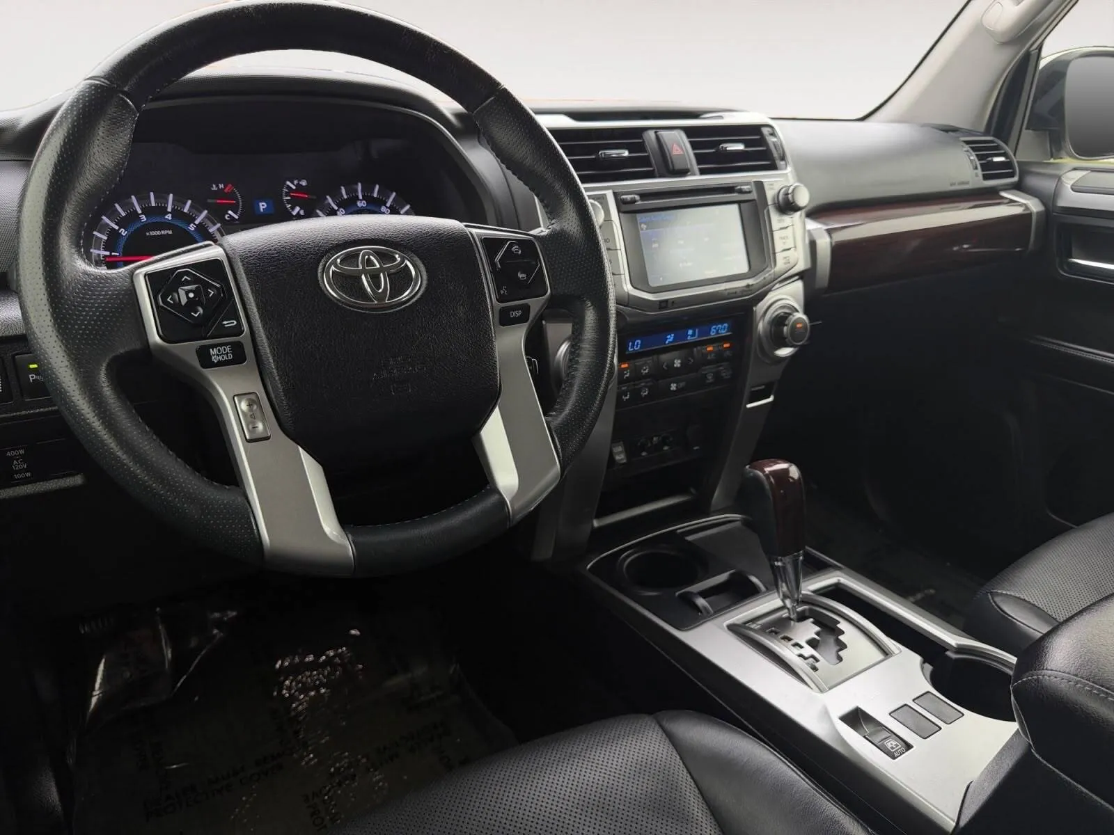Toyota 4Runner photo 21