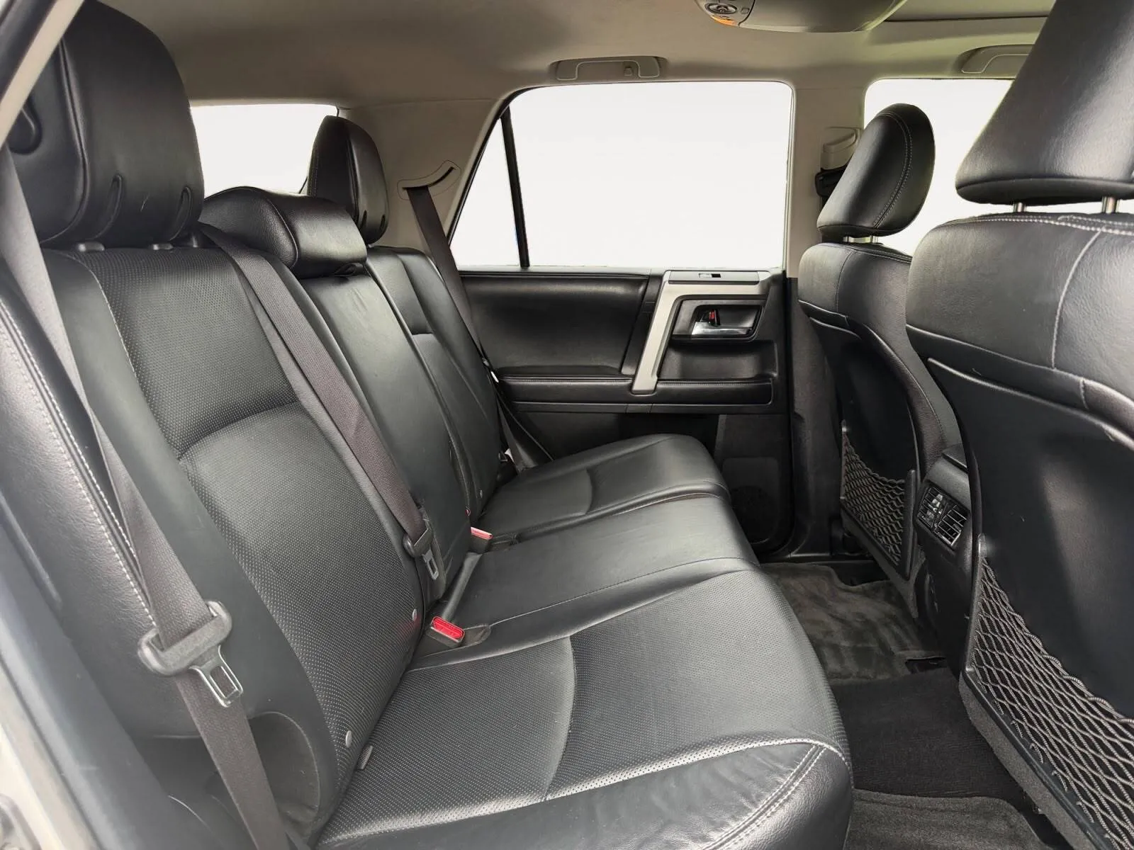 Toyota 4Runner photo 22