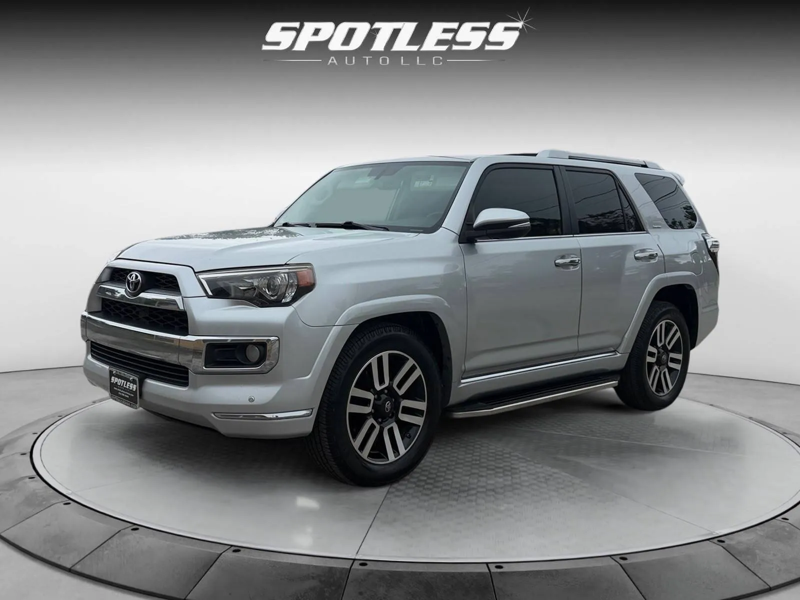 Toyota 4Runner photo 3