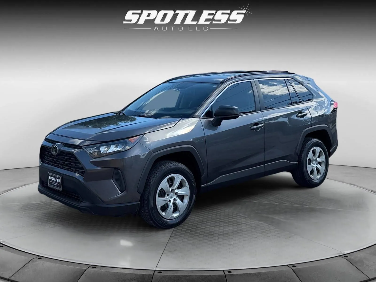 Gray 2019 Toyota RAV4 LE for sale in San Antonio, TX