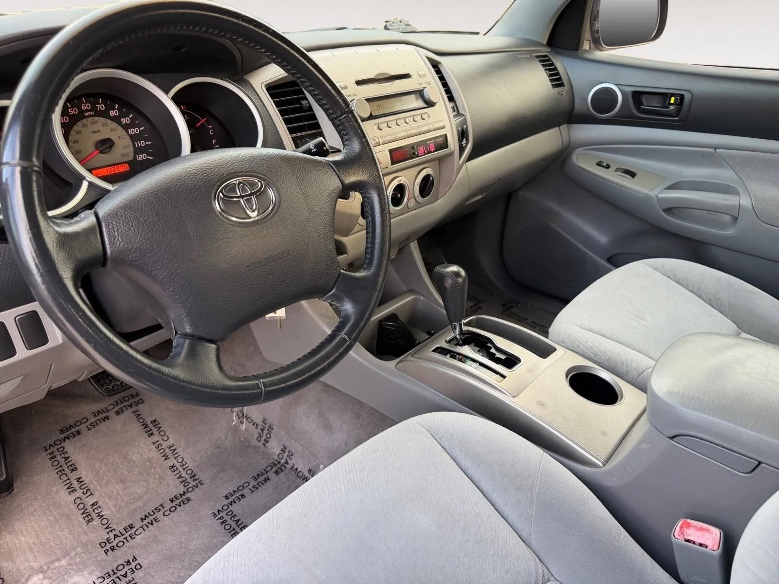 Toyota Tacoma photo 20