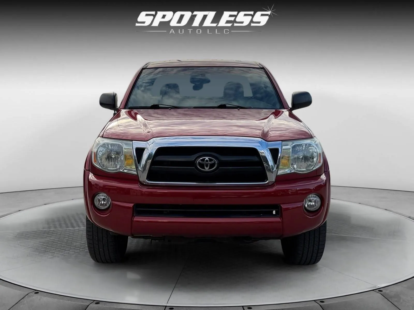 Toyota Tacoma photo 10