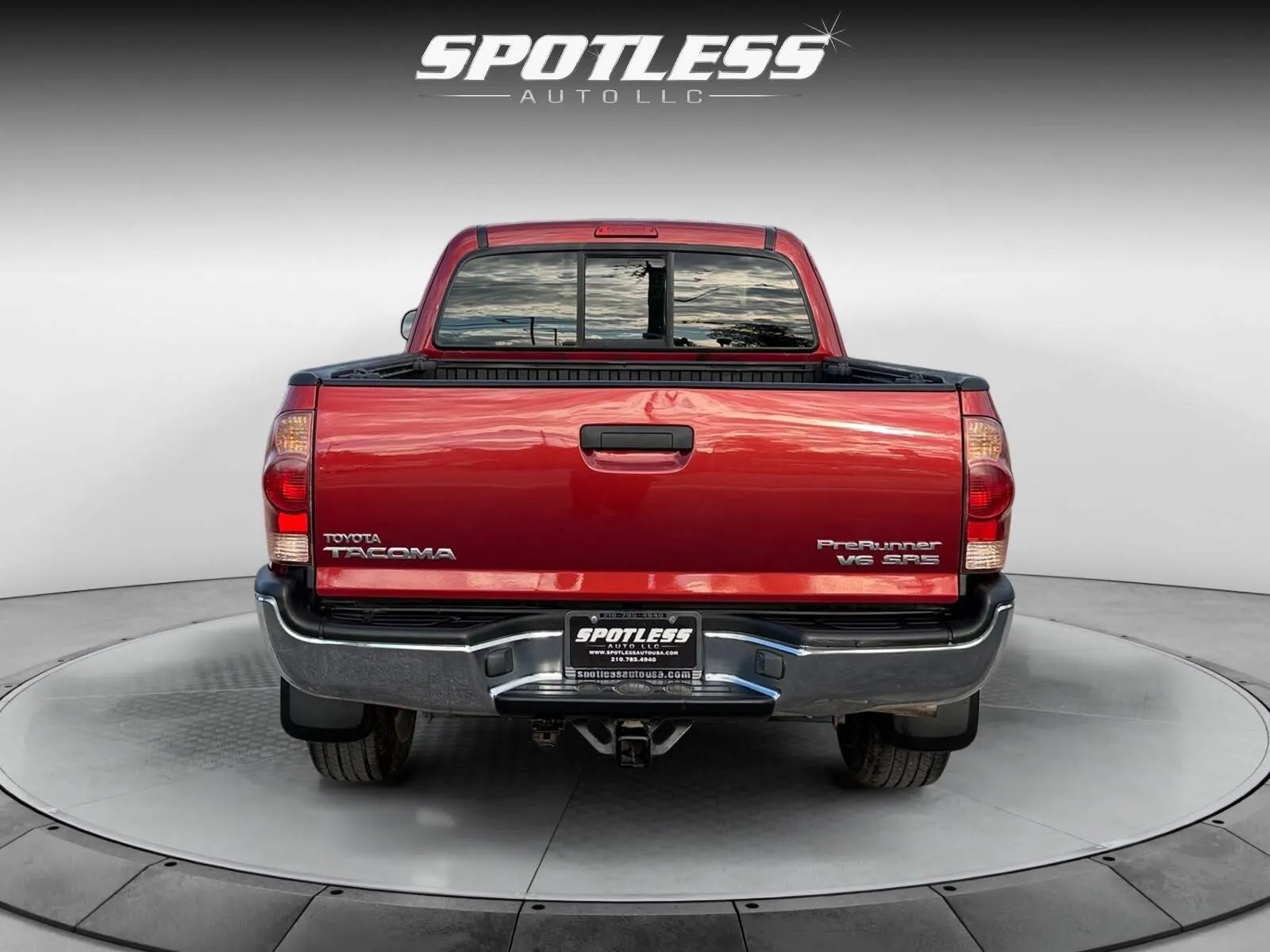 Toyota Tacoma photo 6