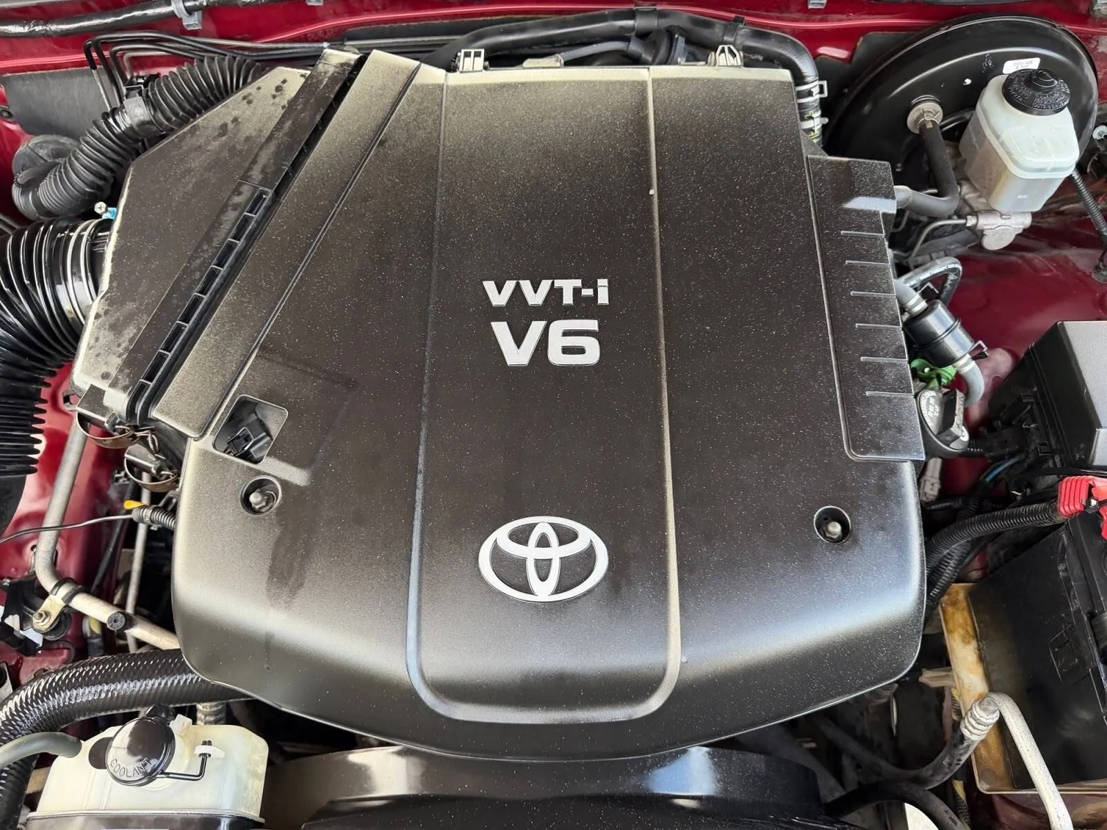Toyota Tacoma photo 16