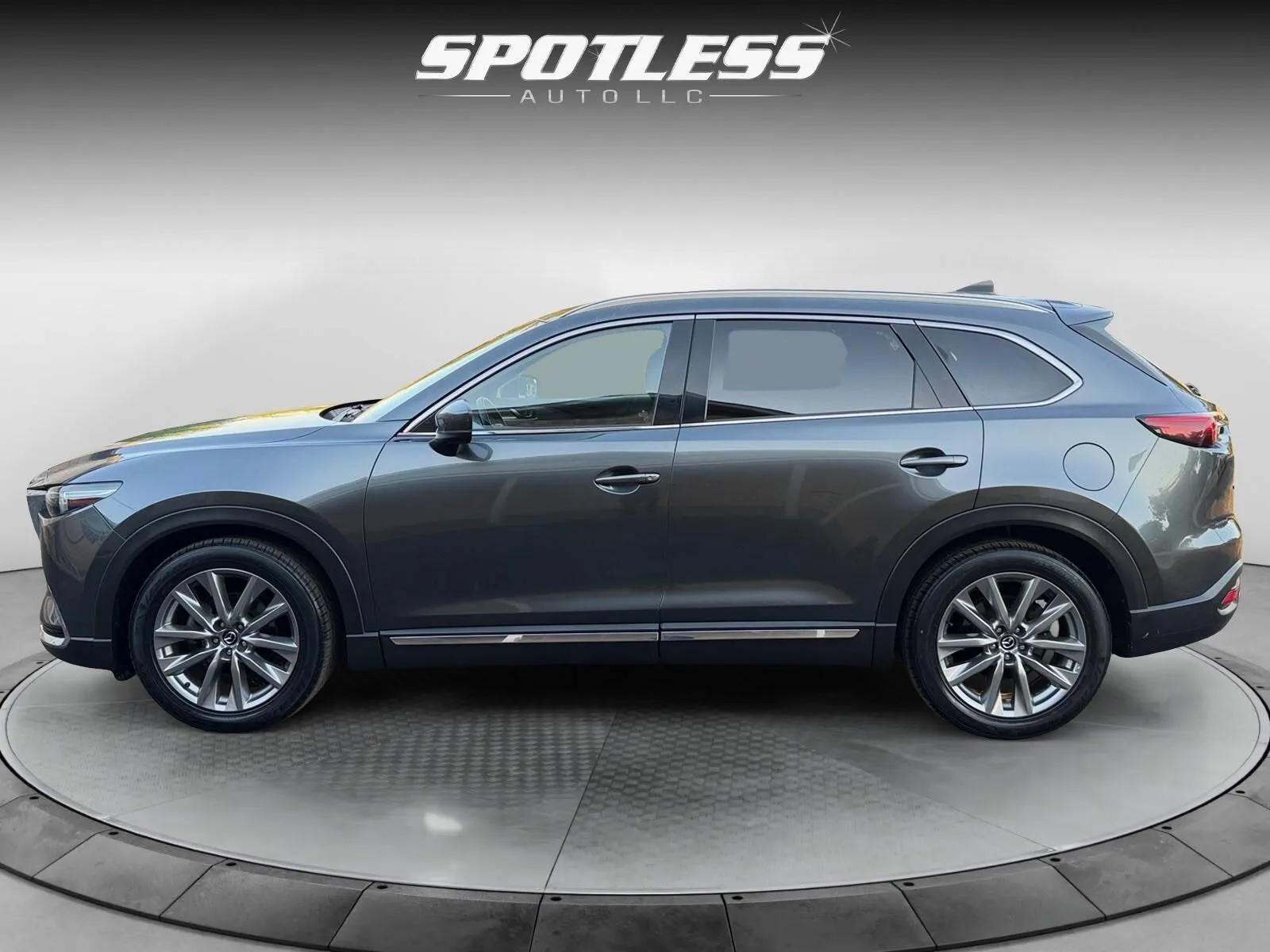 Mazda CX-9 photo 4