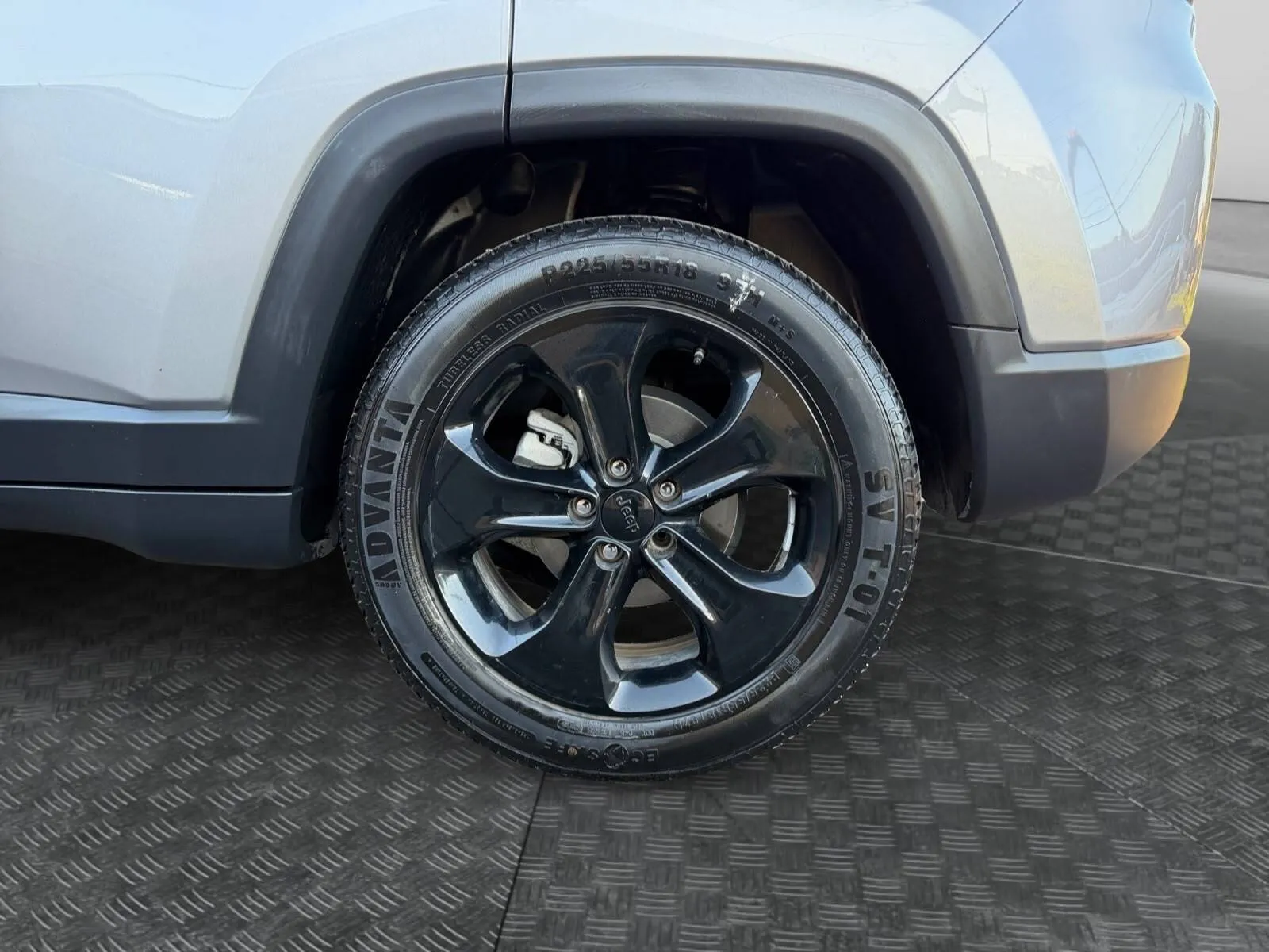 Jeep Compass photo 15