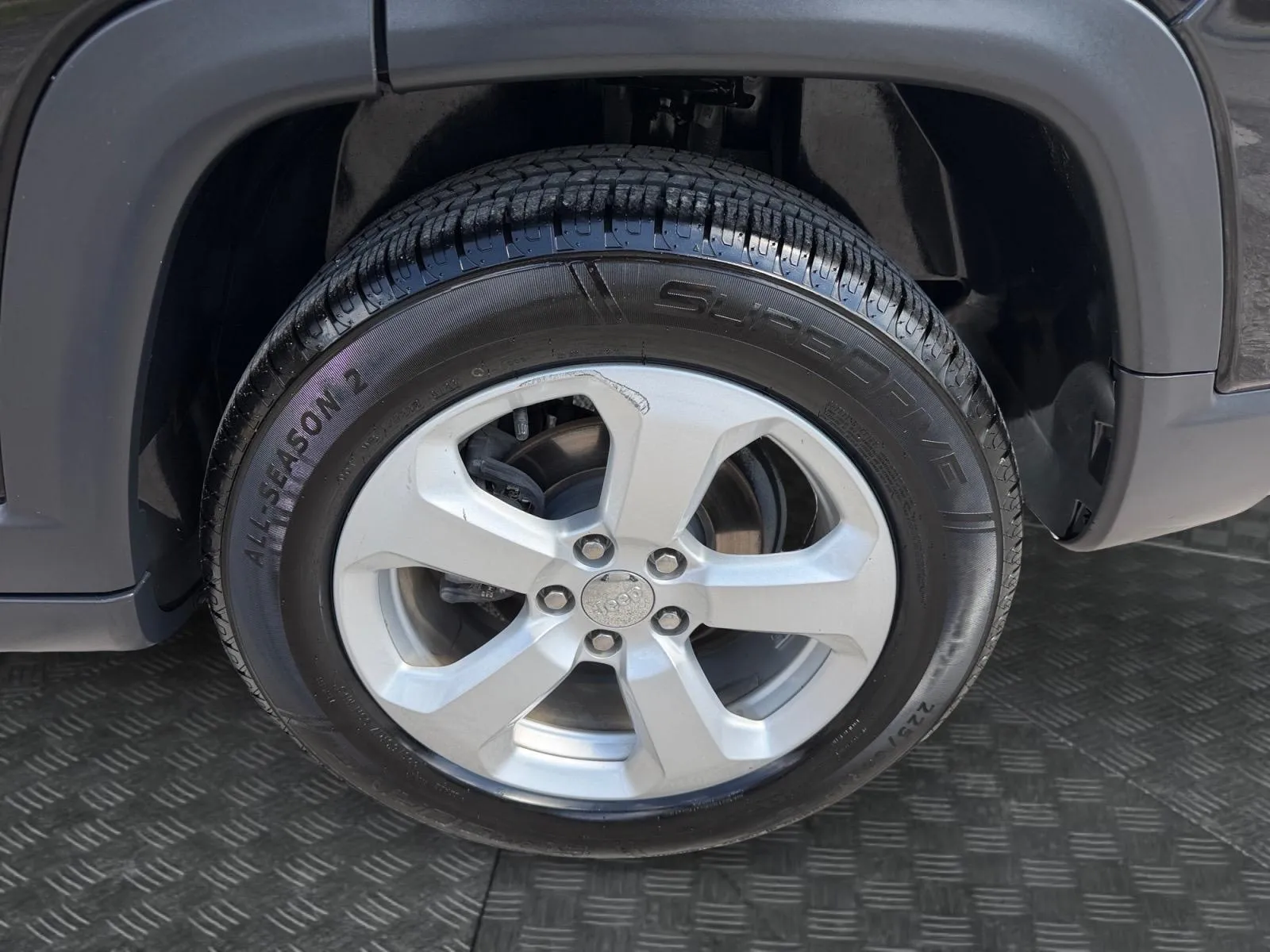 Jeep Compass photo 14