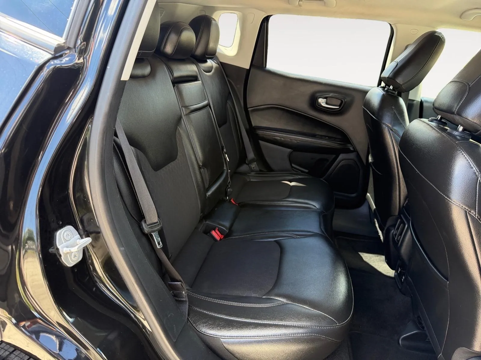 Jeep Compass photo 23