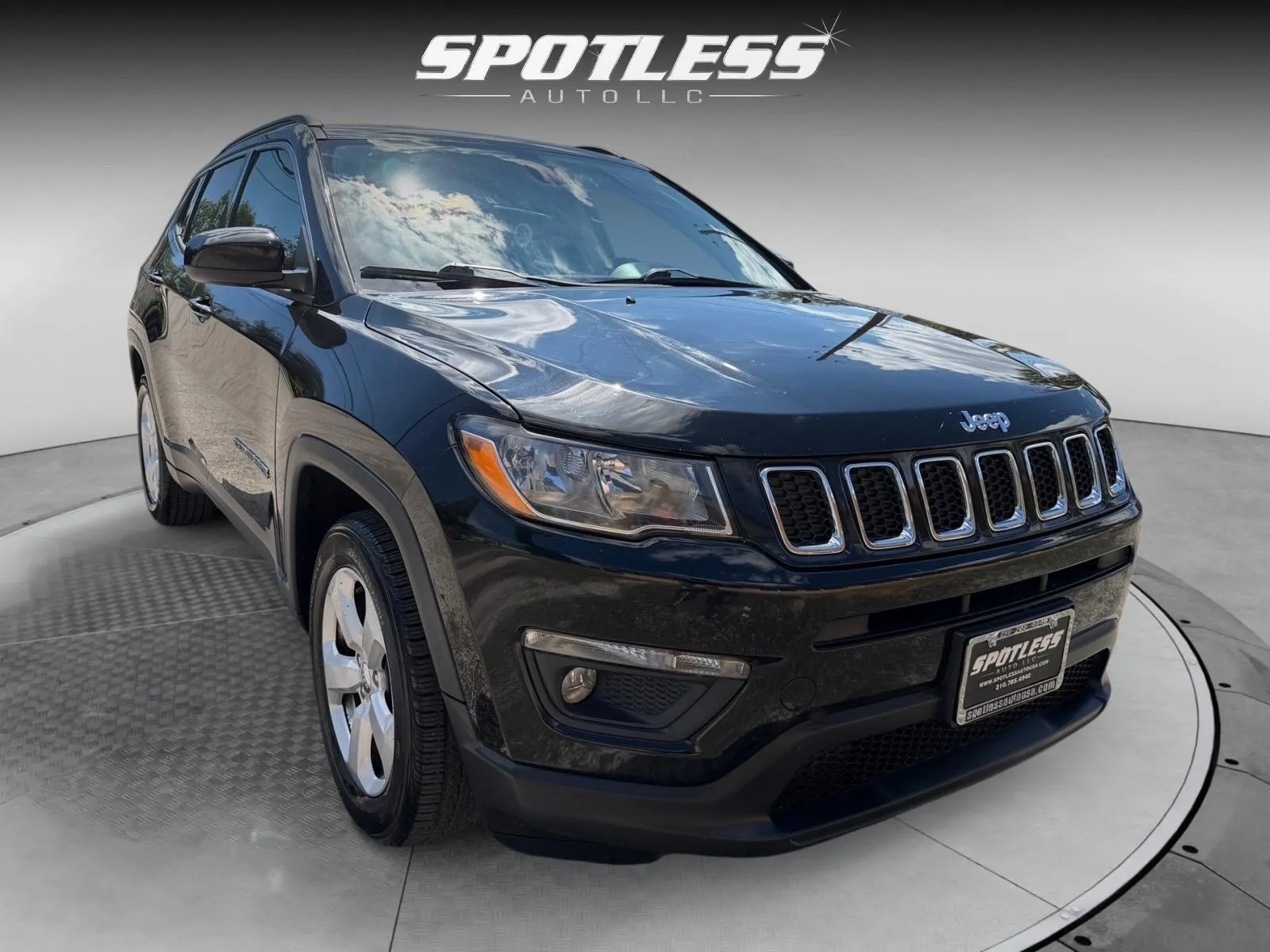 Jeep Compass photo 11