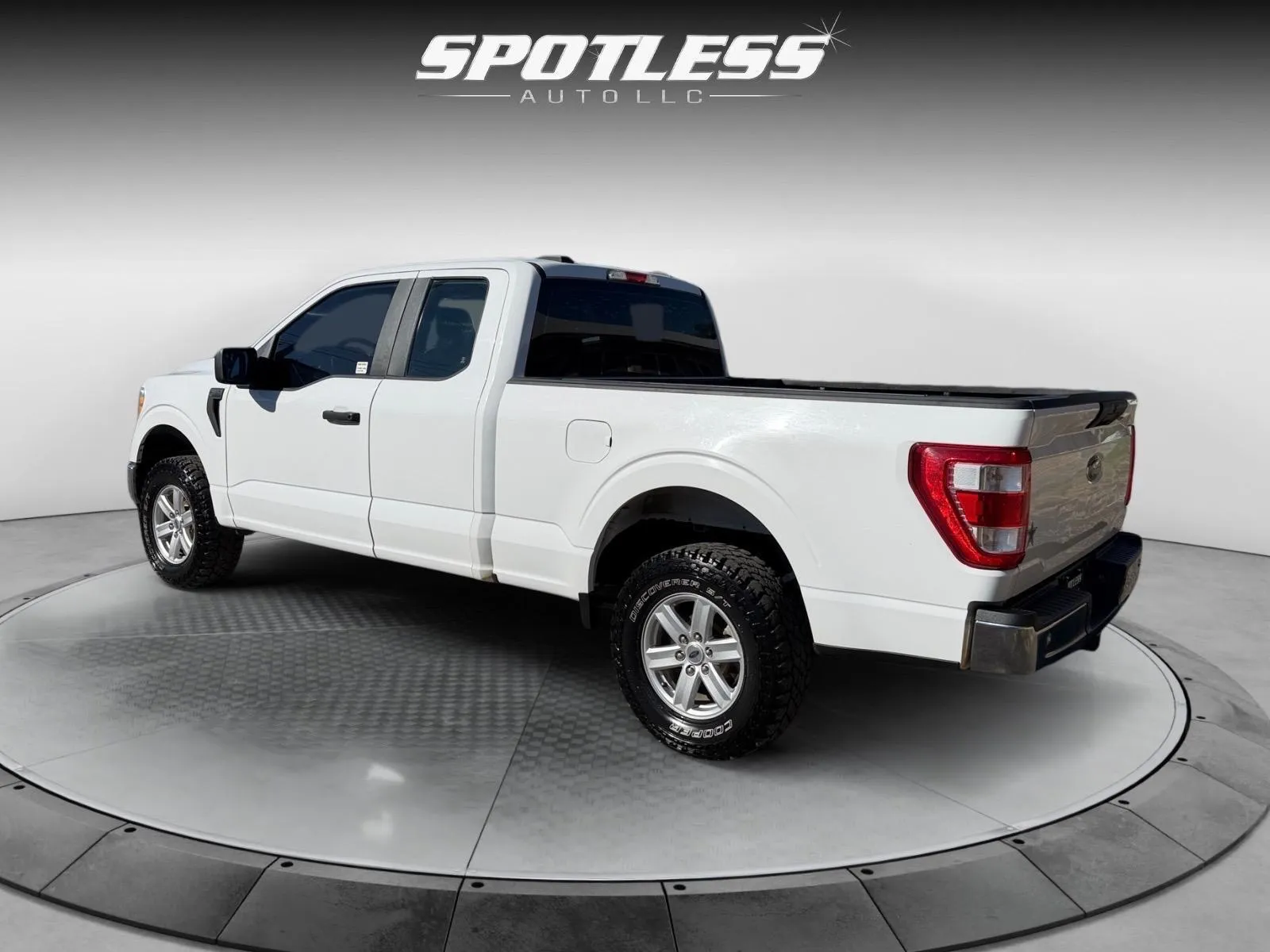Ford F-150 photo 4