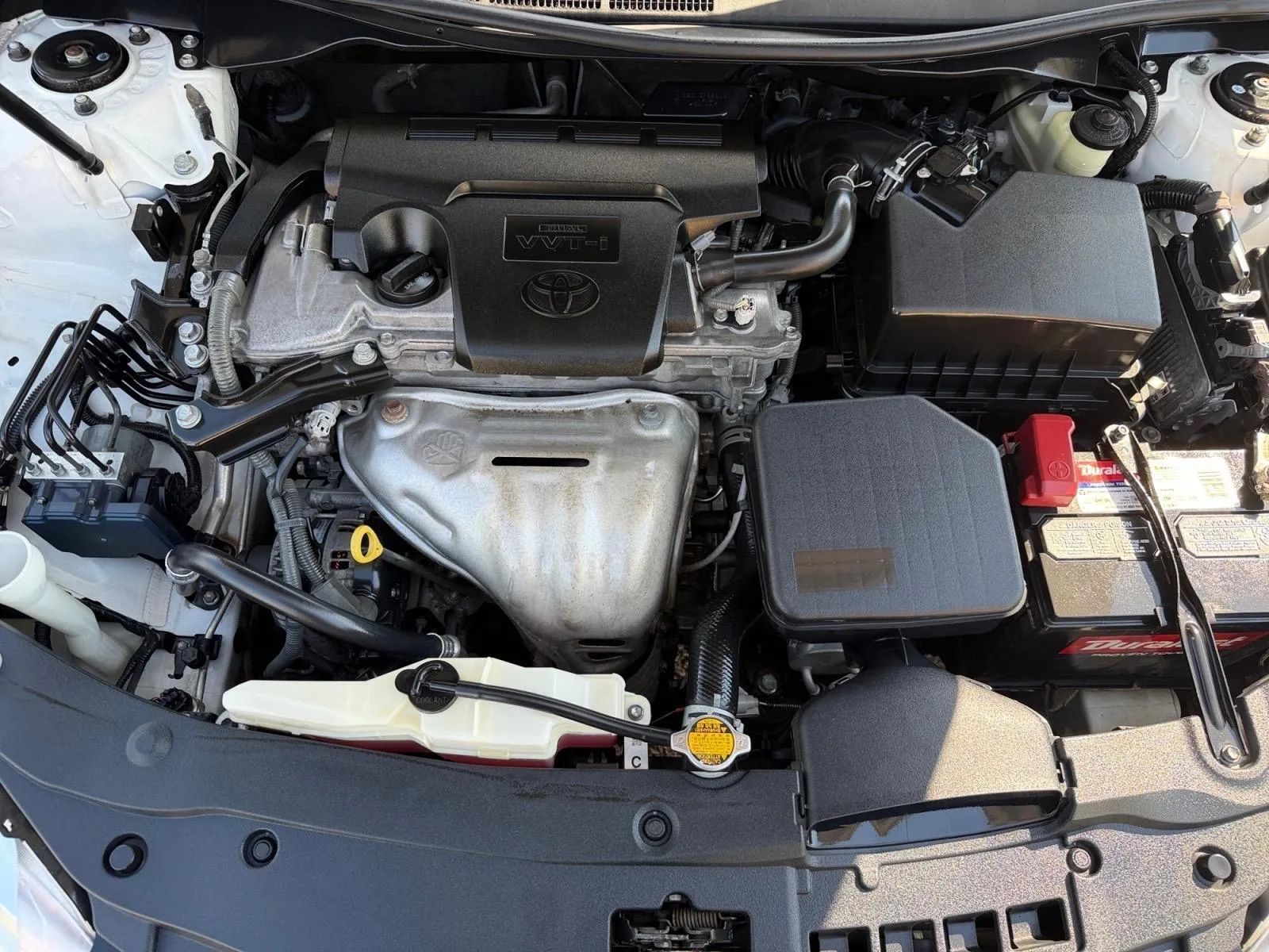Toyota Camry photo 16