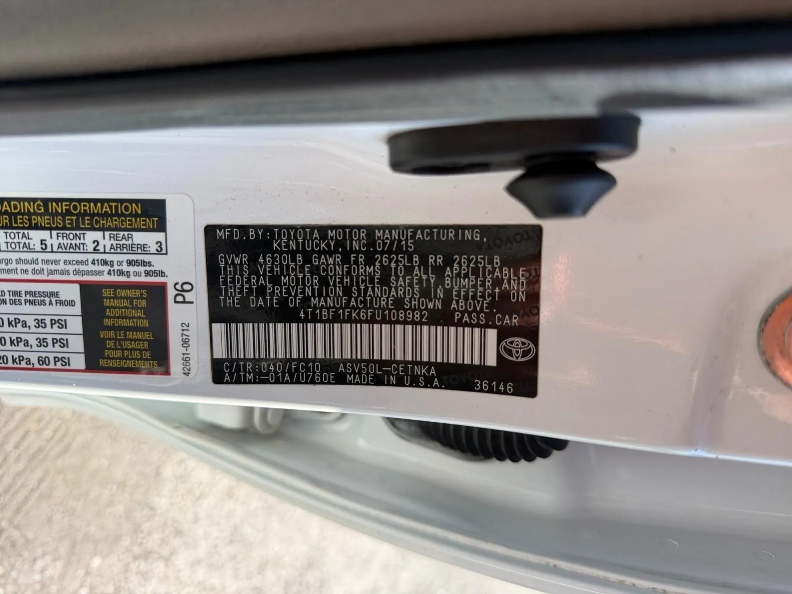 Toyota Camry photo 17