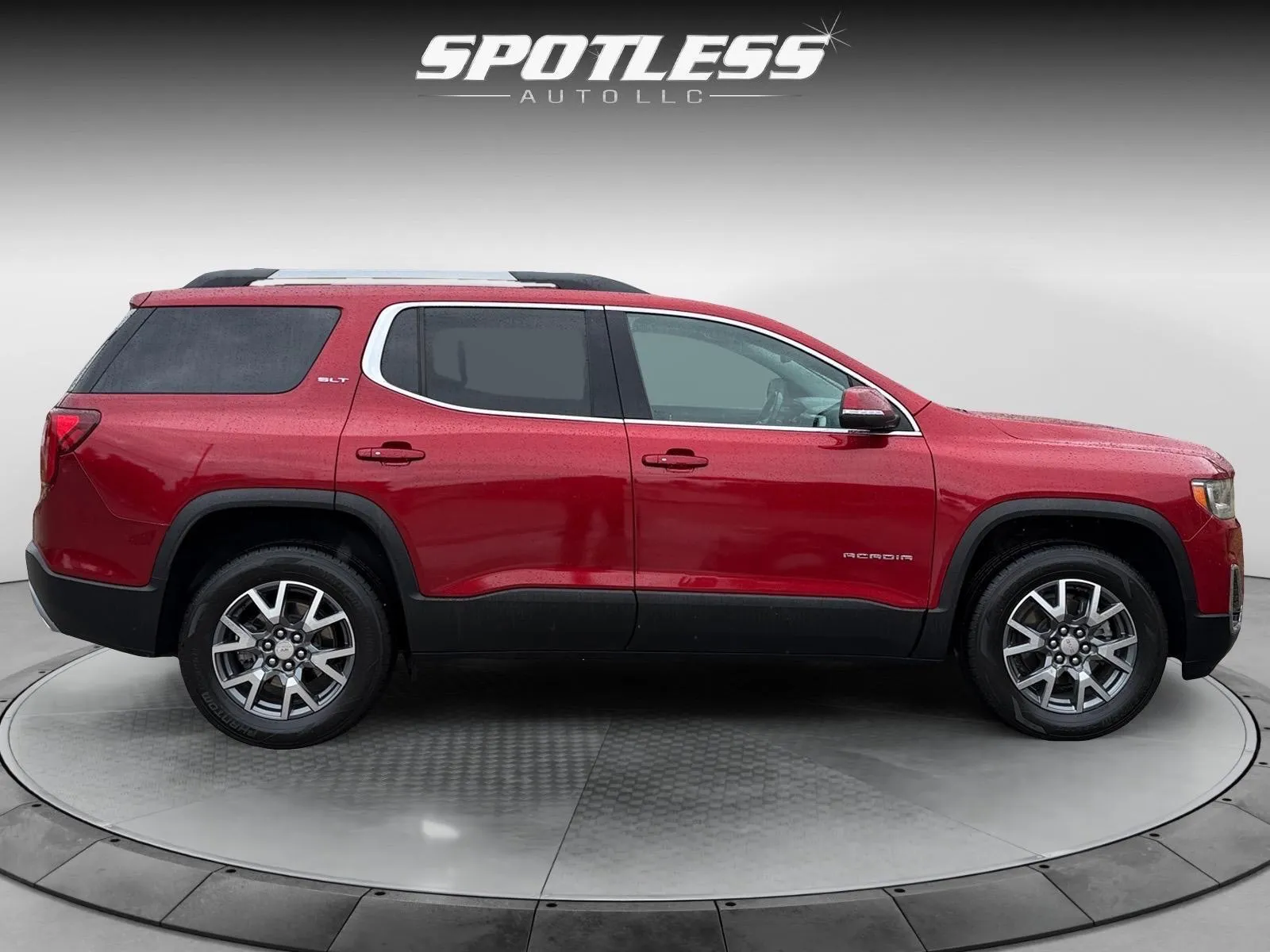 GMC Acadia photo 8