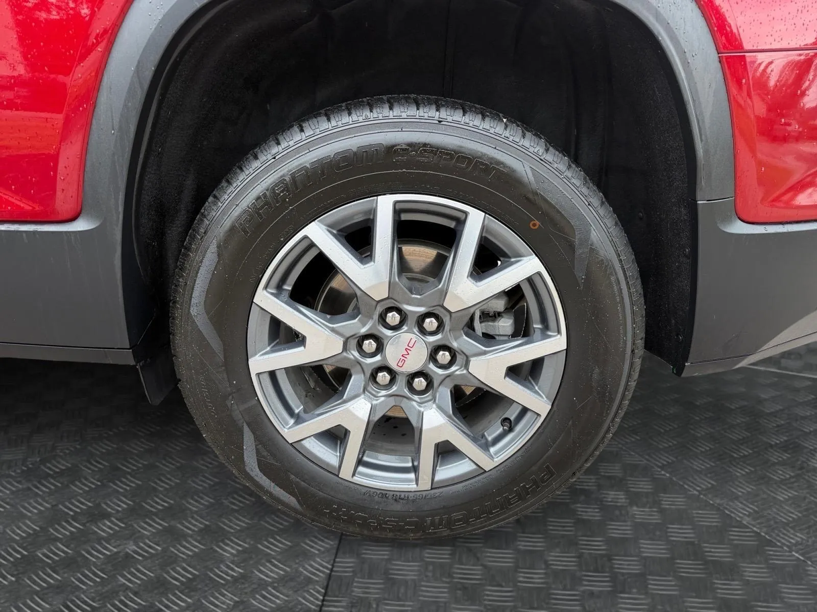 GMC Acadia photo 15