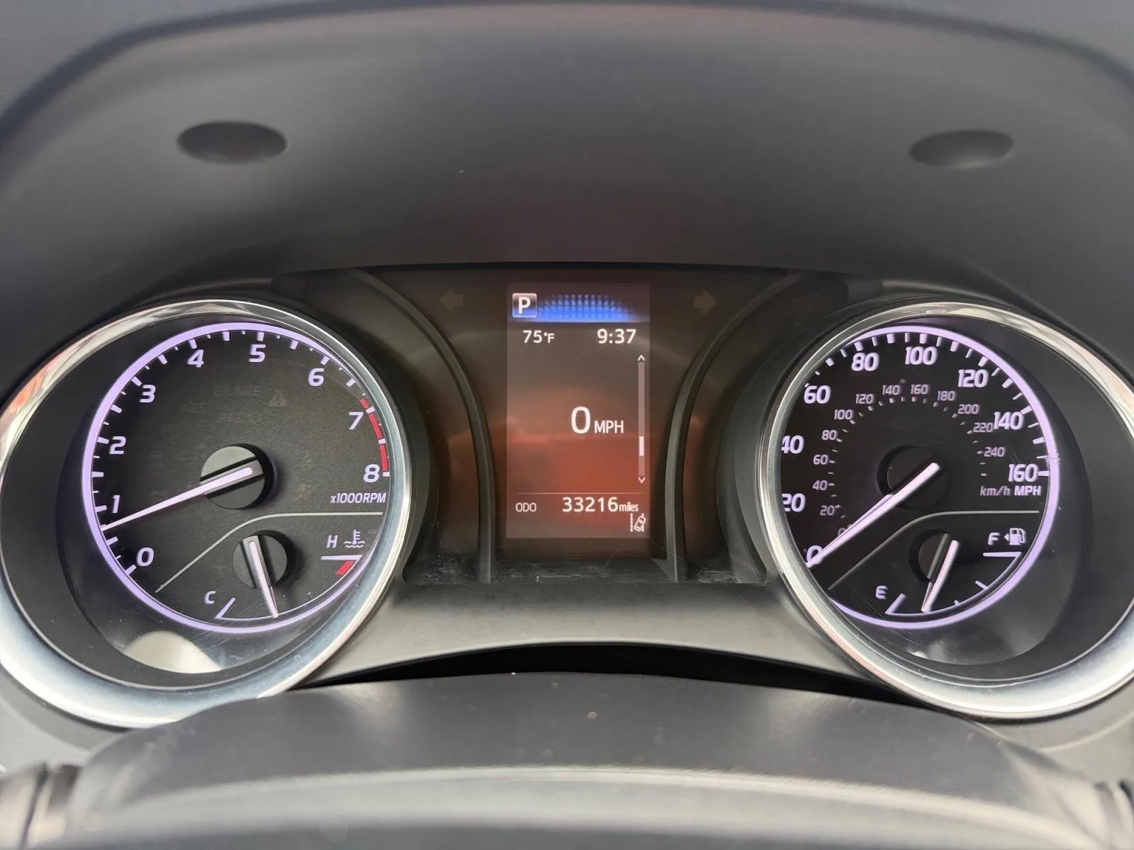 Toyota Camry photo 18