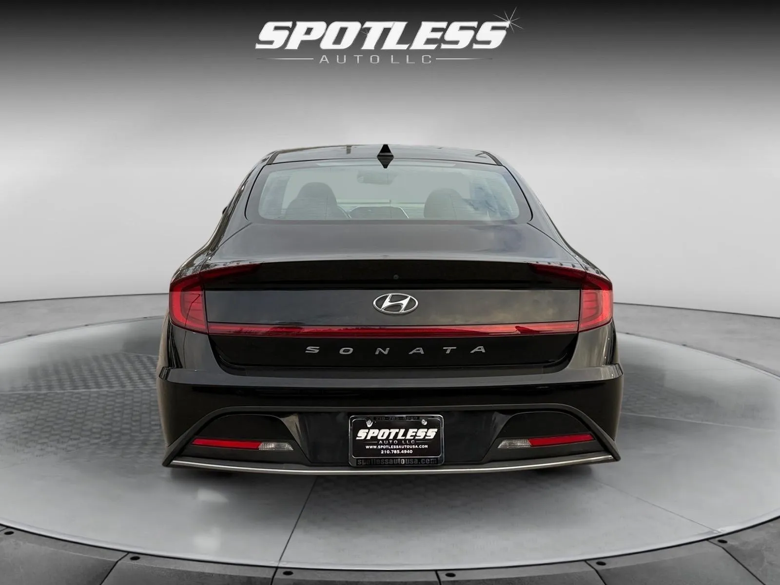 Hyundai Sonata photo 6