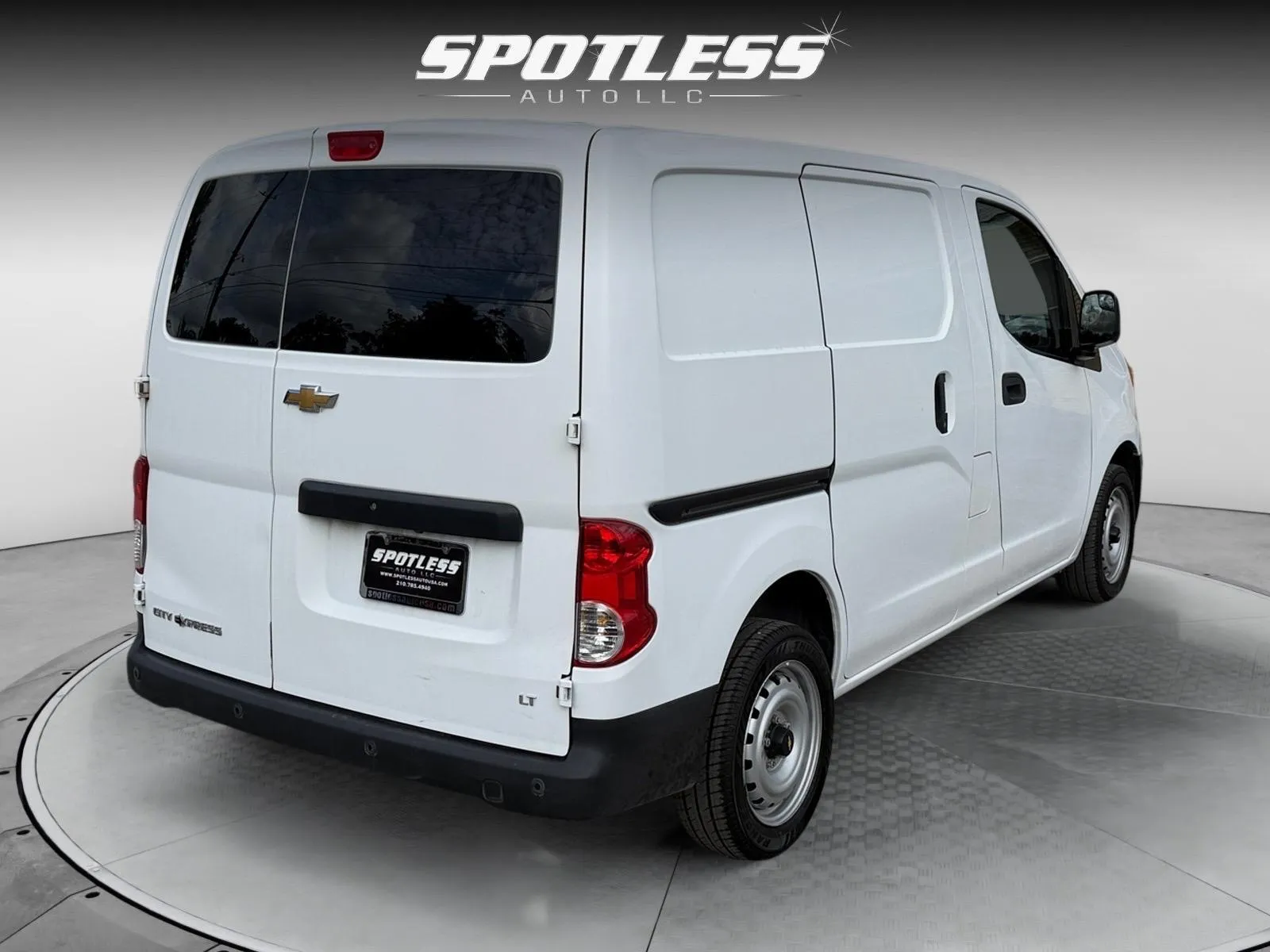 Chevrolet City Express photo 7