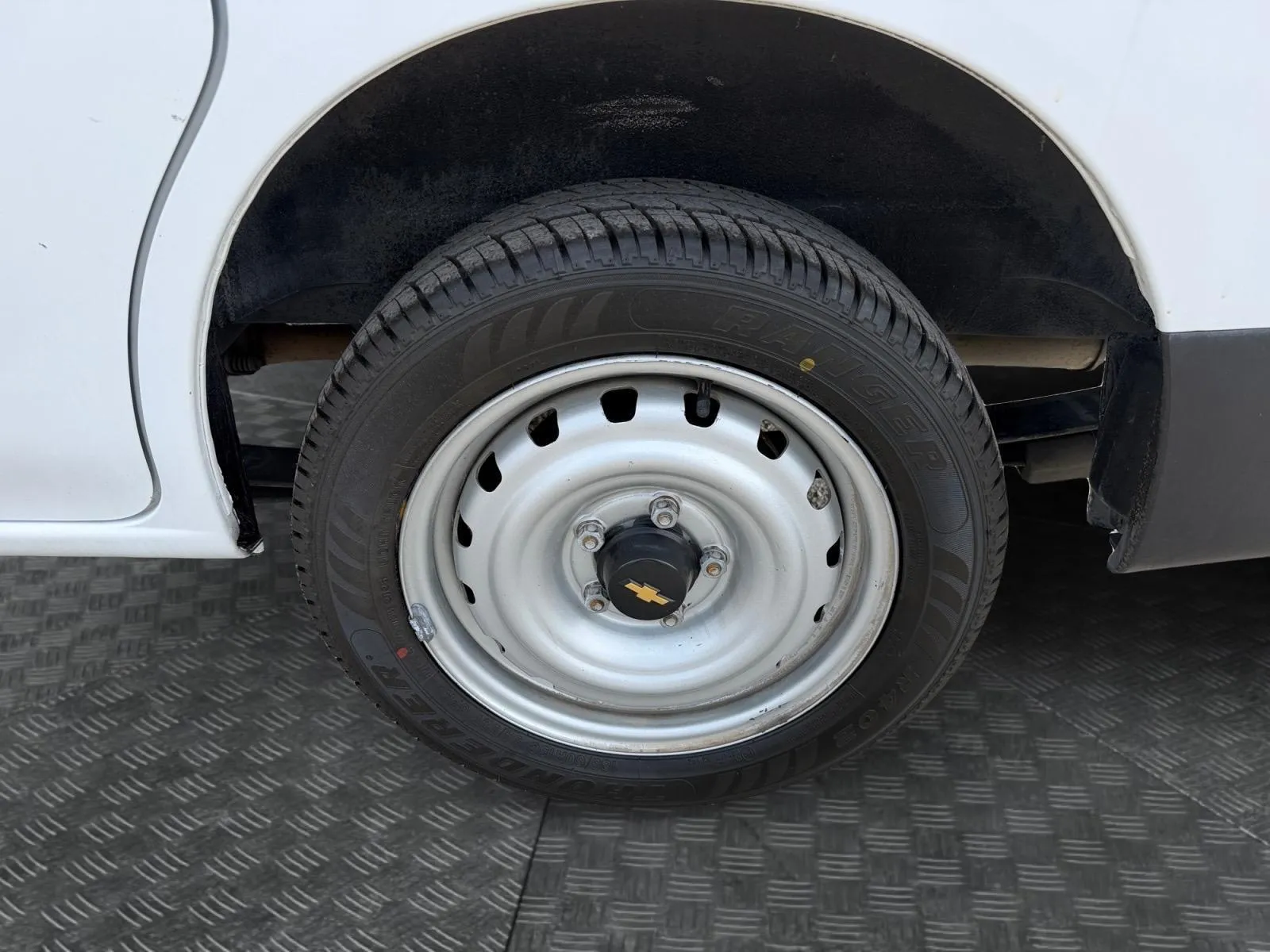 Chevrolet City Express photo 14
