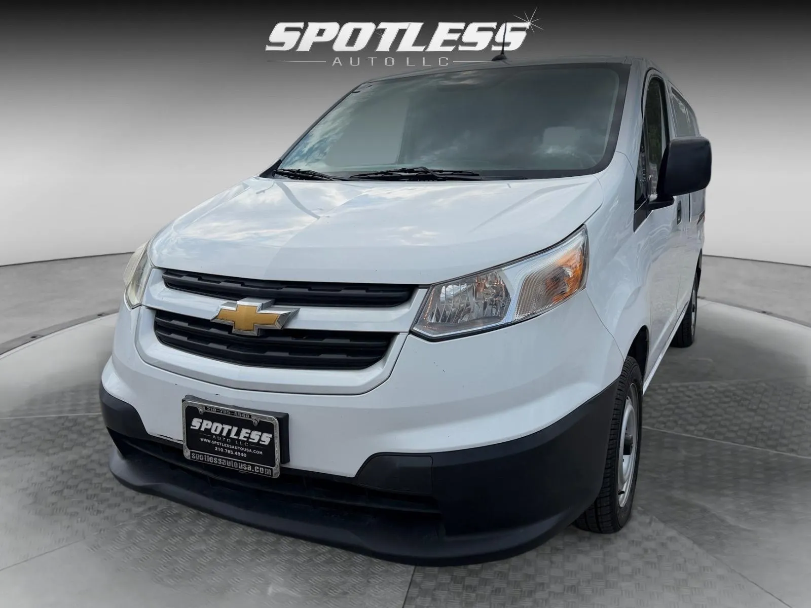 Chevrolet City Express photo 3