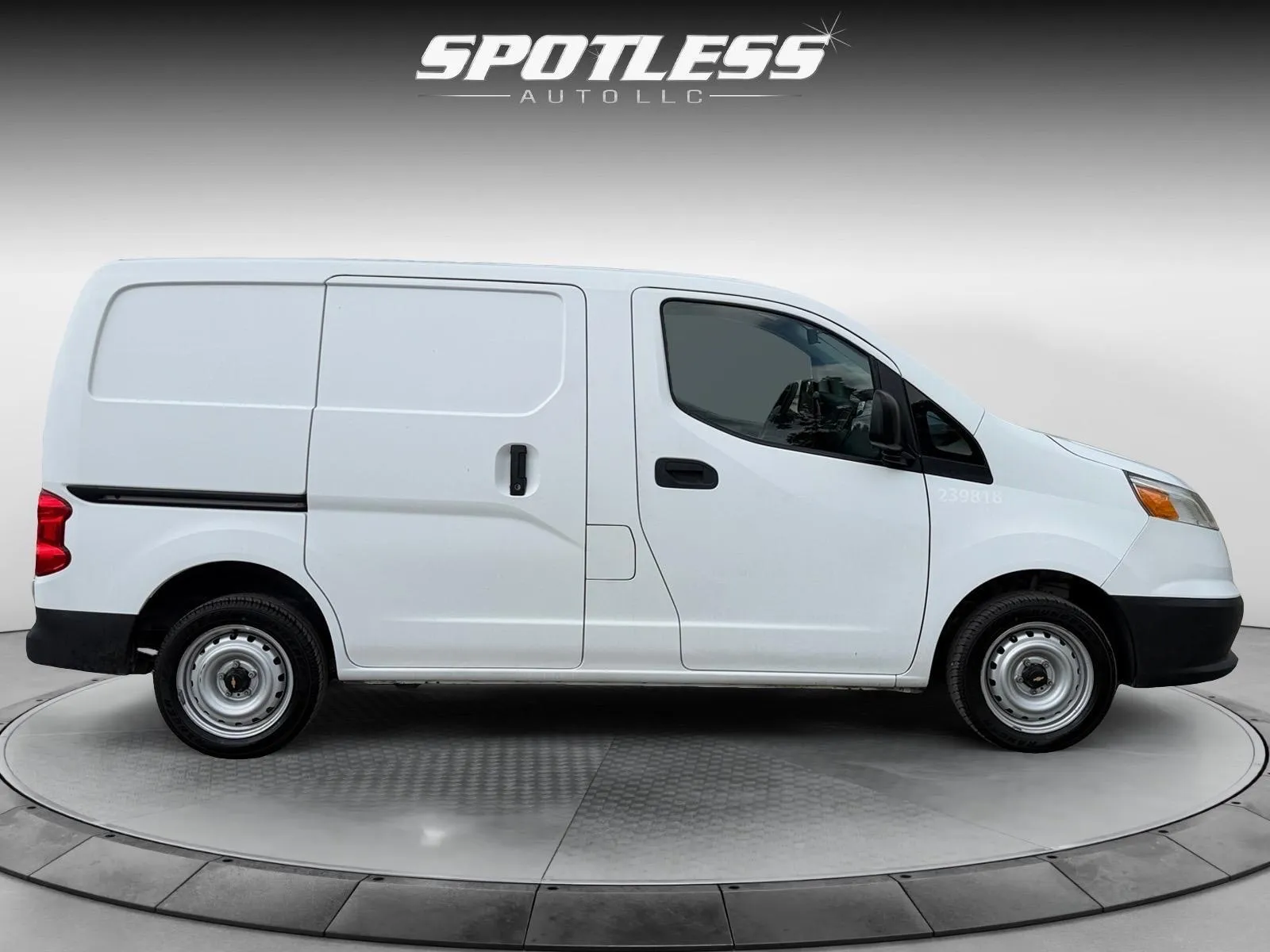Chevrolet City Express photo 8
