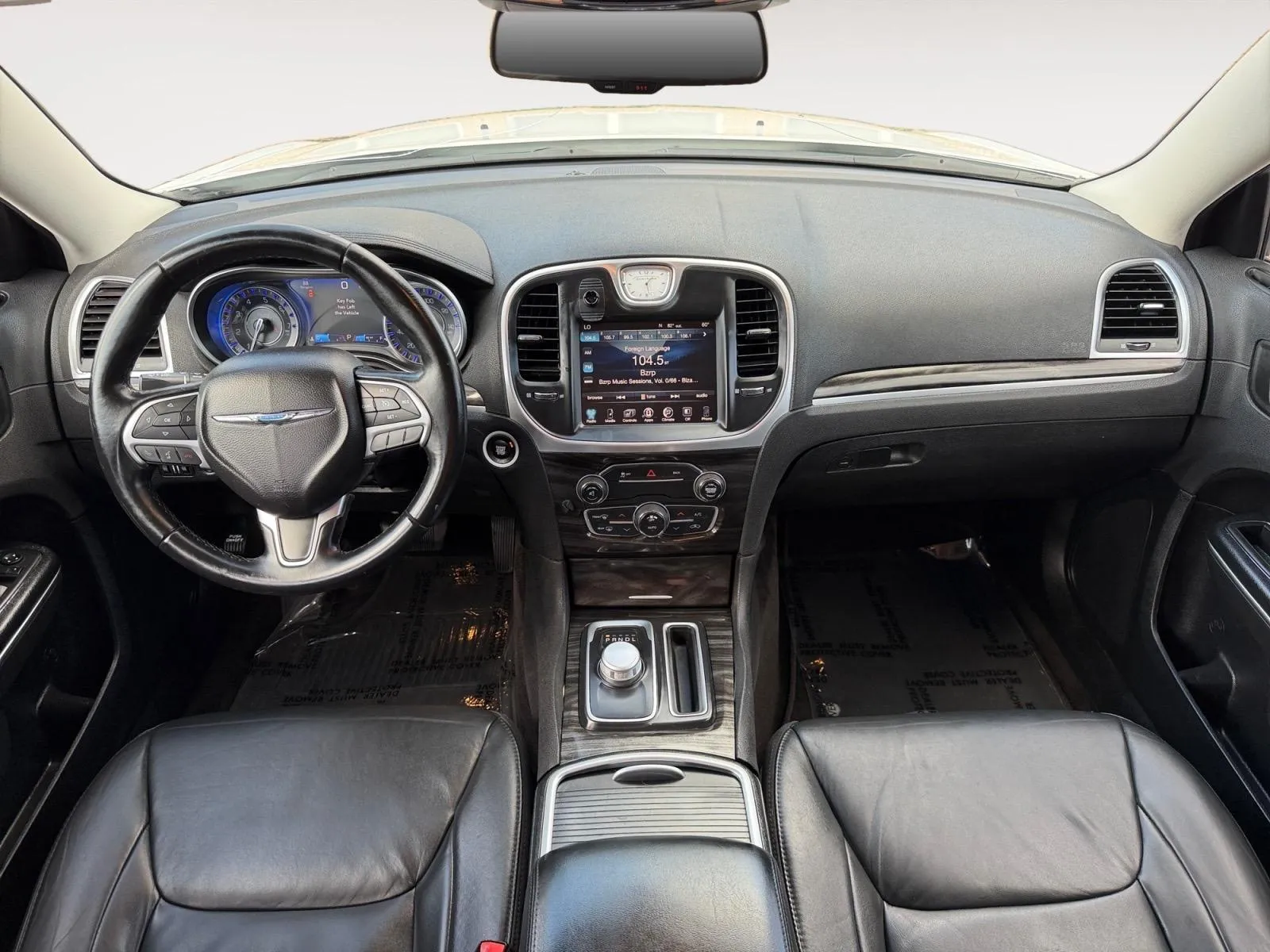 Chrysler 300 photo 20