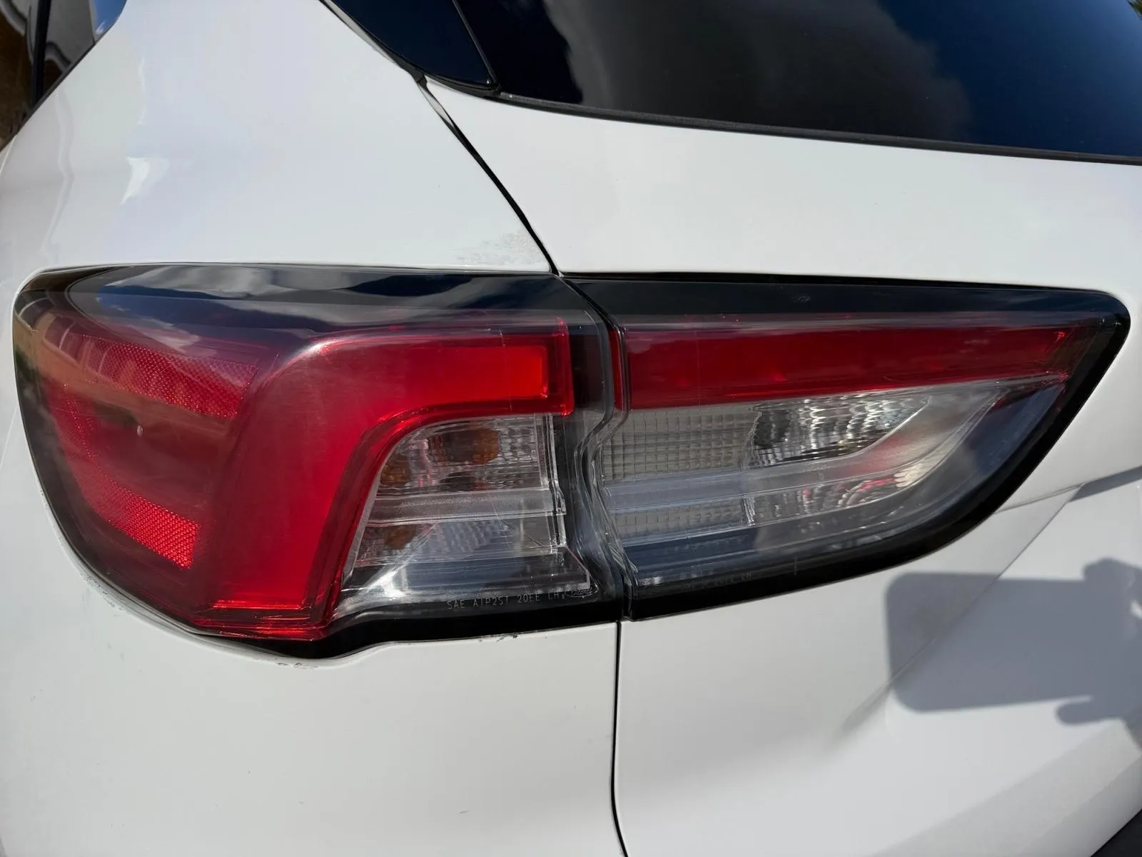 Ford Escape photo 12
