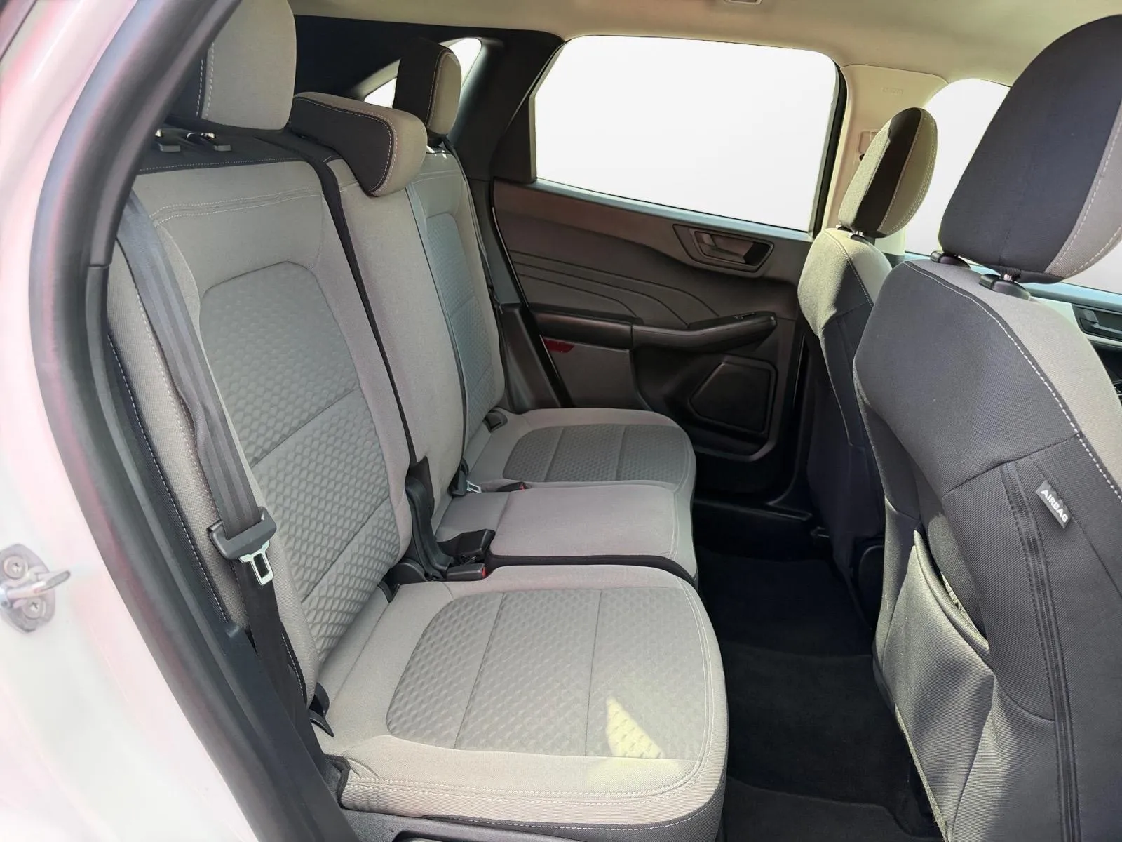 Ford Escape photo 23