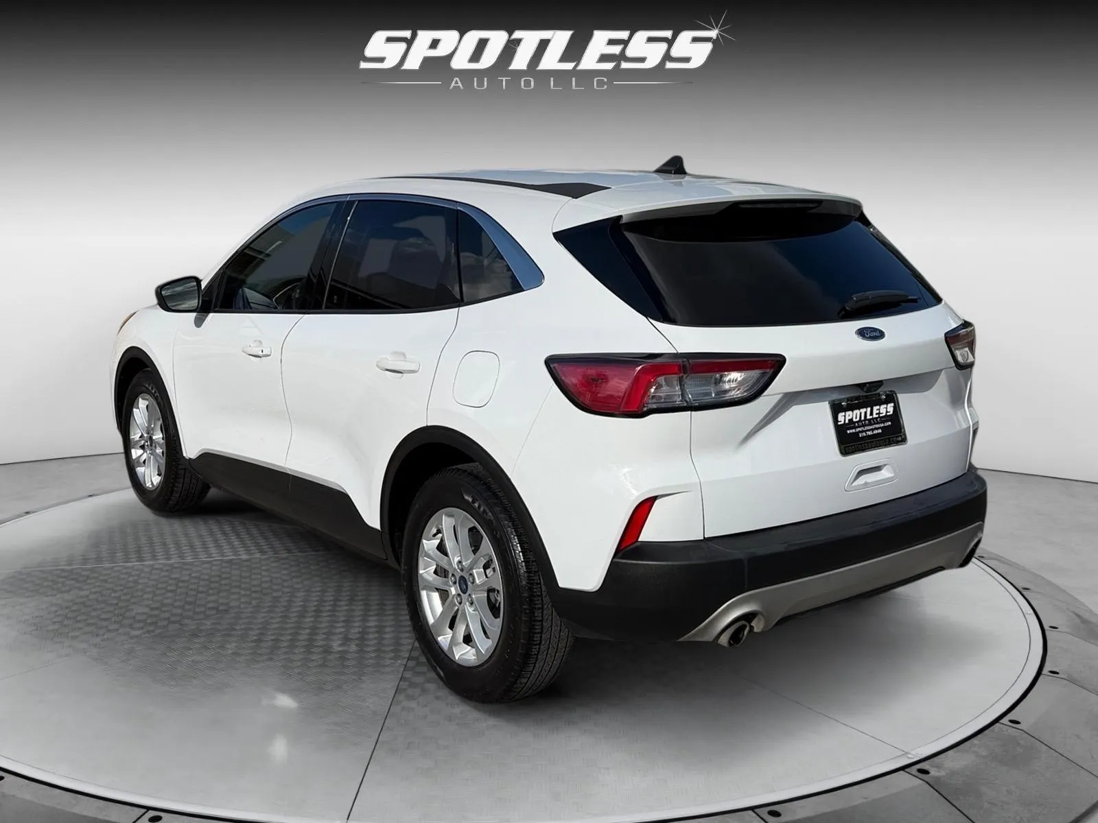 Ford Escape photo 5