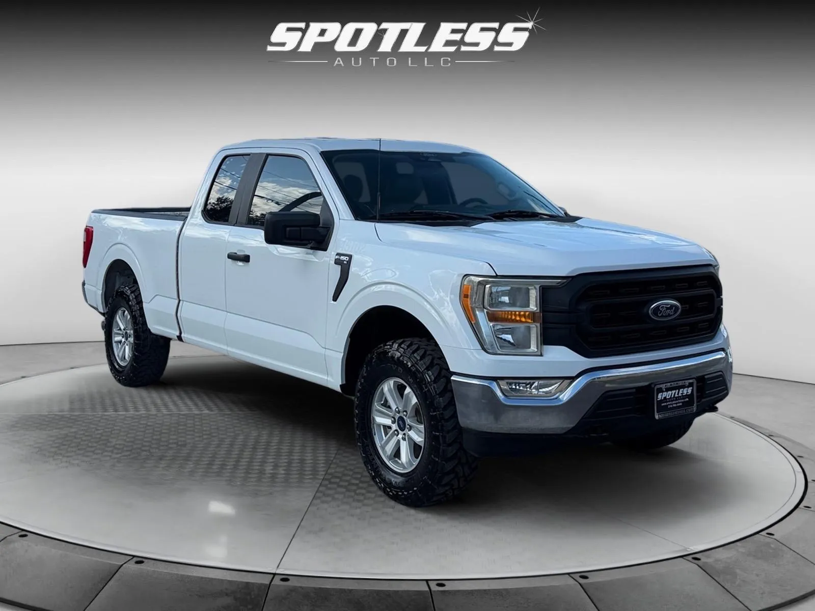 Ford F-150 photo 9