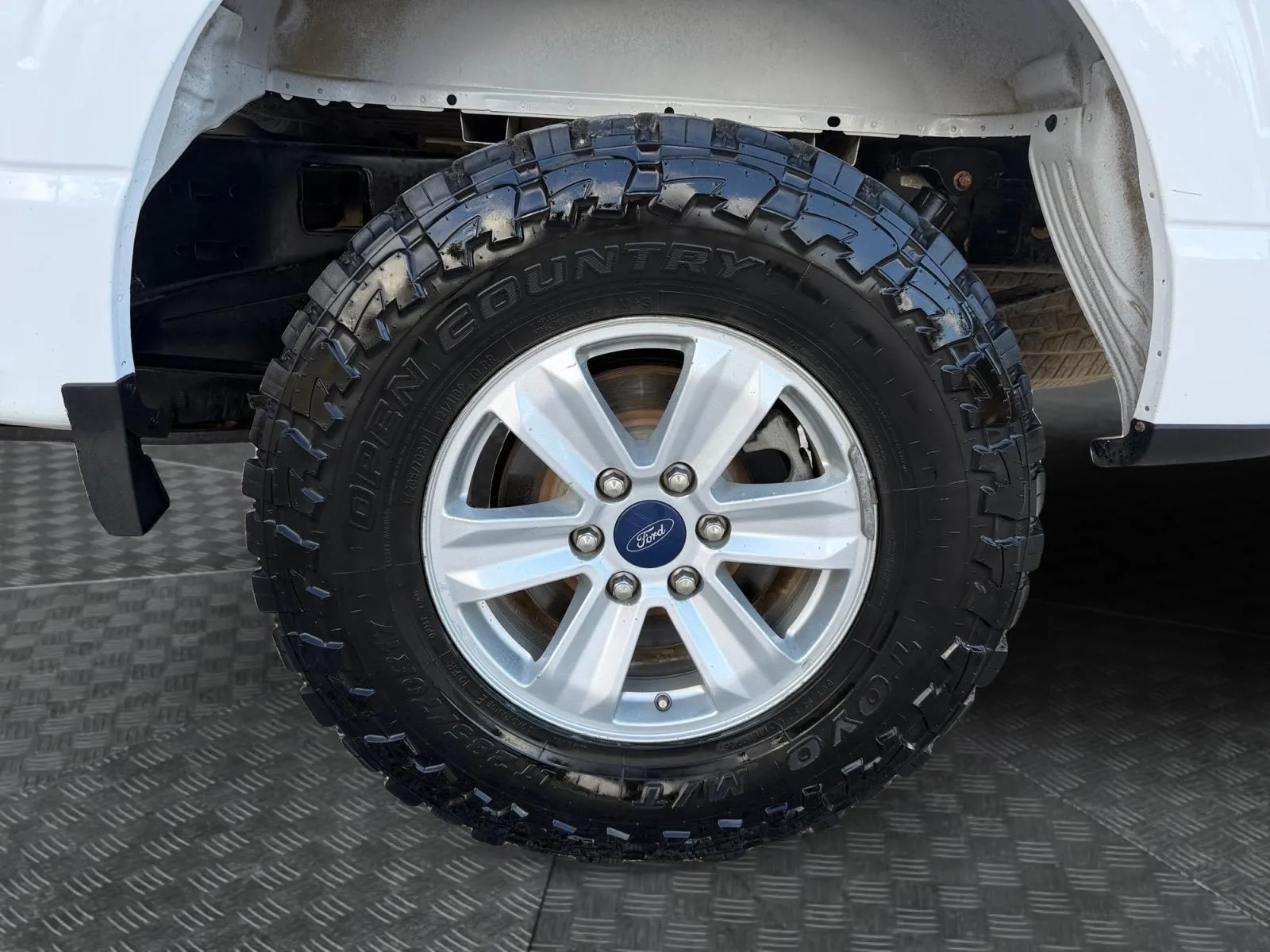 Ford F-150 photo 15